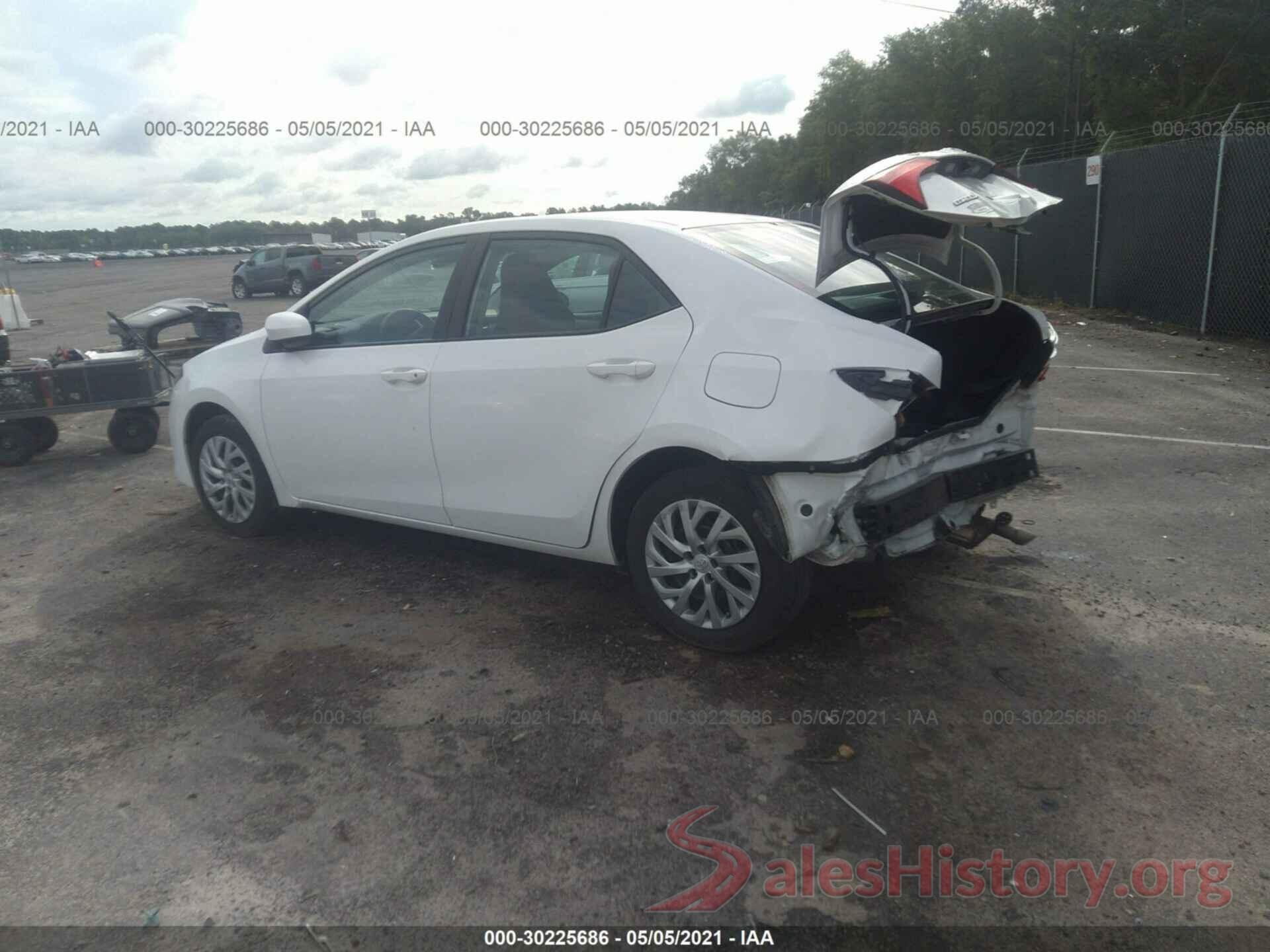 5YFBURHE8JP822828 2018 TOYOTA COROLLA