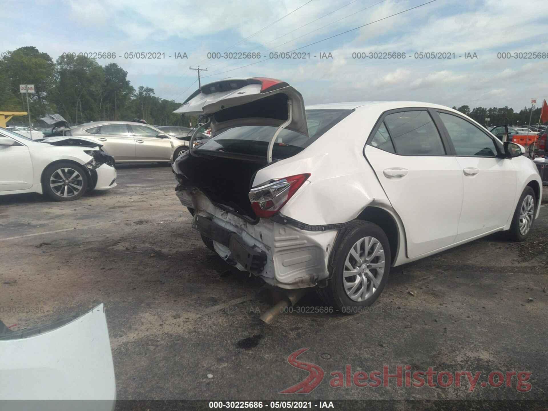 5YFBURHE8JP822828 2018 TOYOTA COROLLA