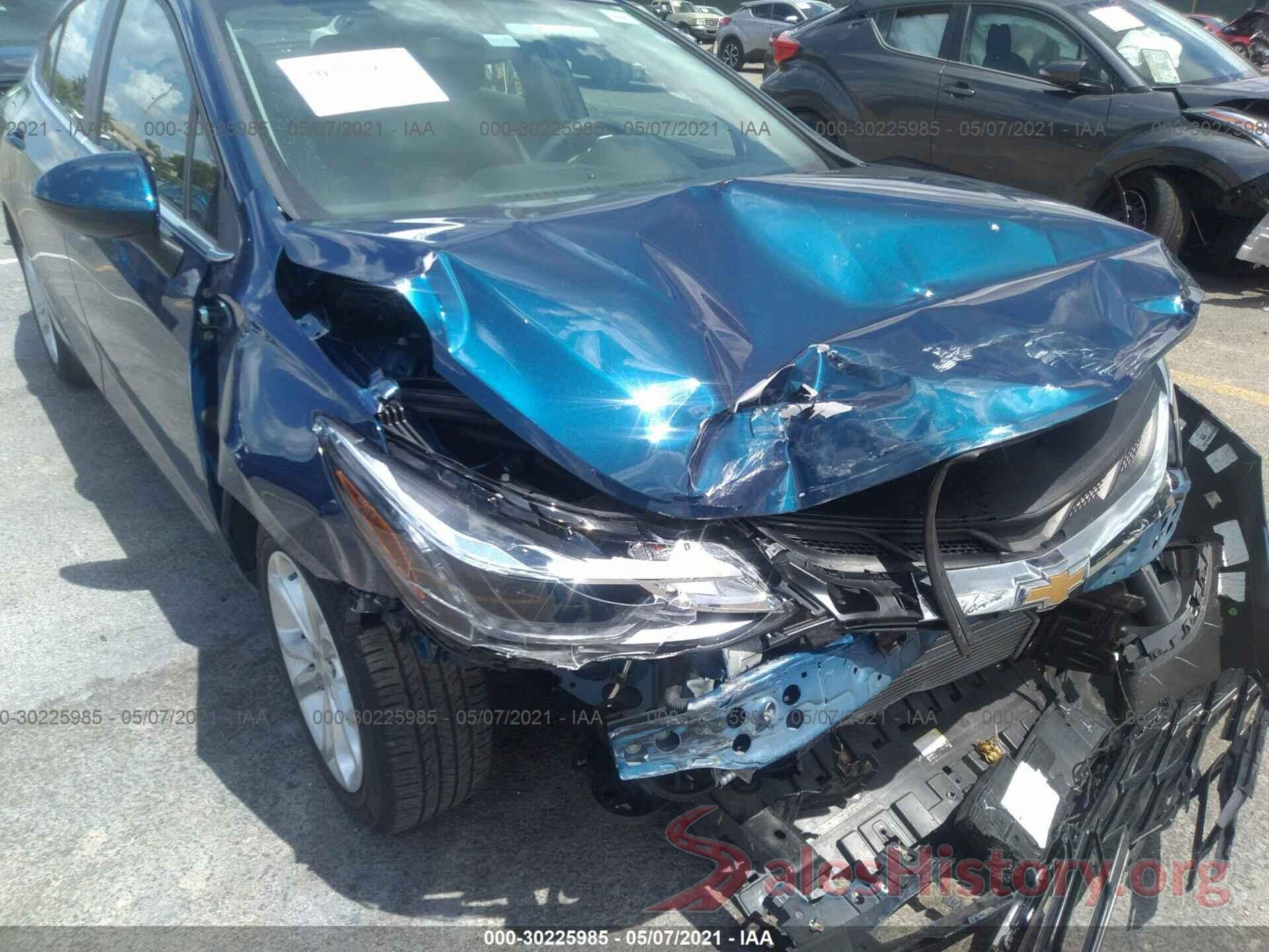 1G1BE5SMXK7131267 2019 CHEVROLET CRUZE