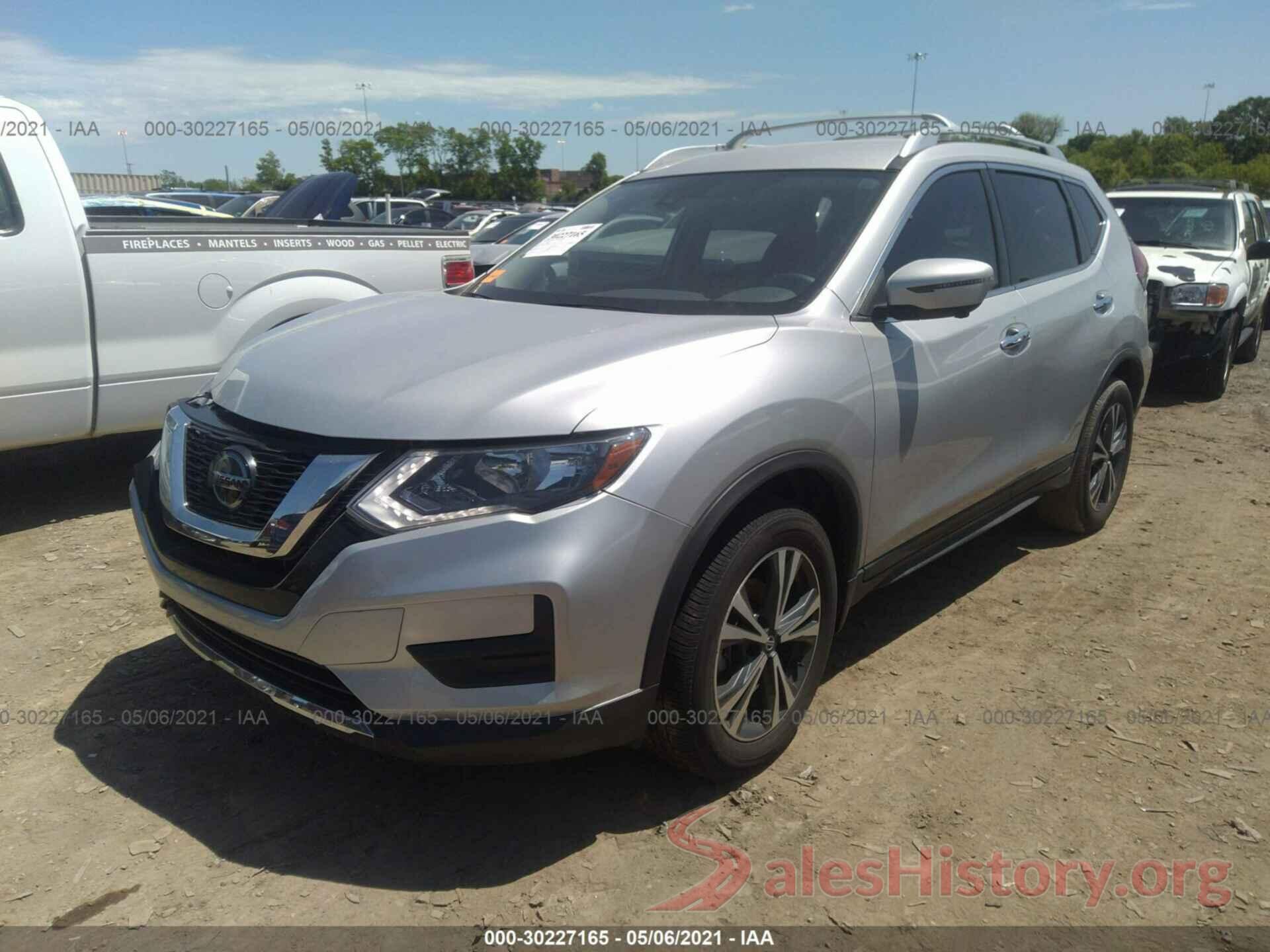 JN8AT2MTXLW040264 2020 NISSAN ROGUE