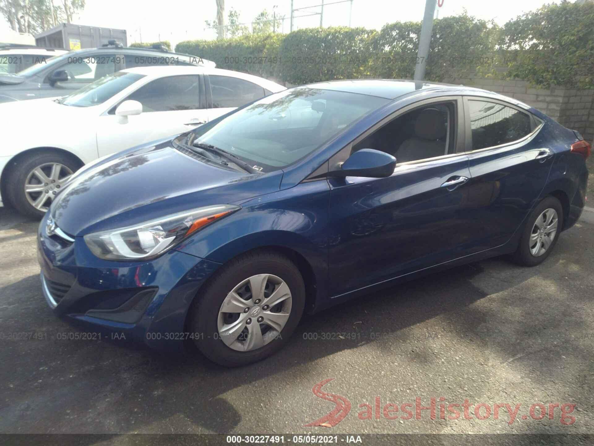 5NPDH4AEXGH757030 2016 HYUNDAI ELANTRA