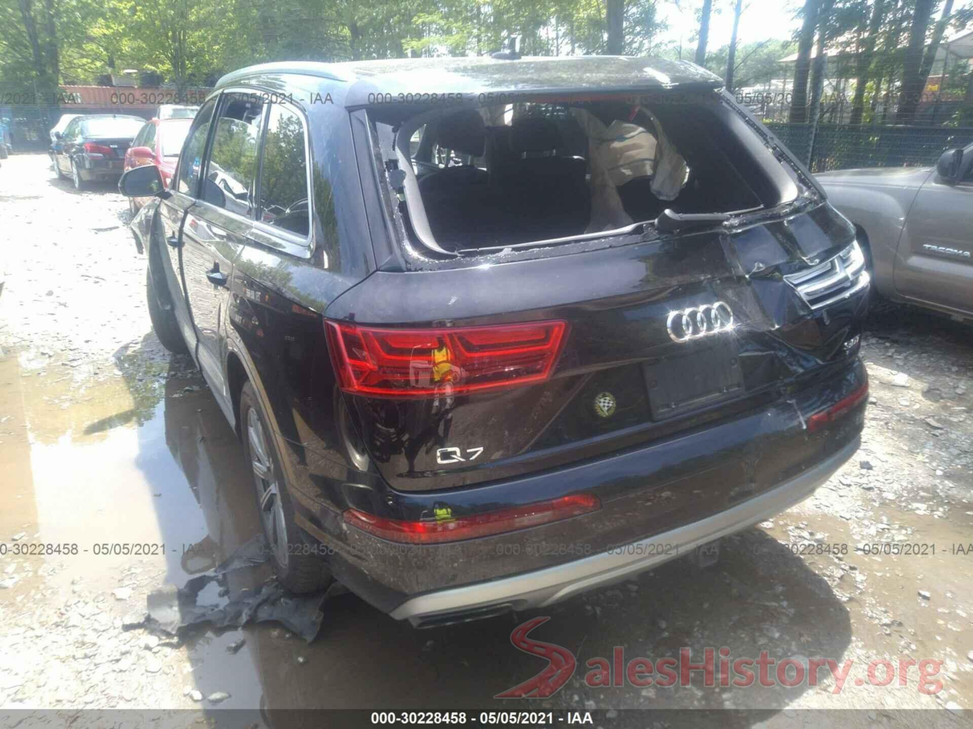 WA1LAAF70JD048560 2018 AUDI Q7