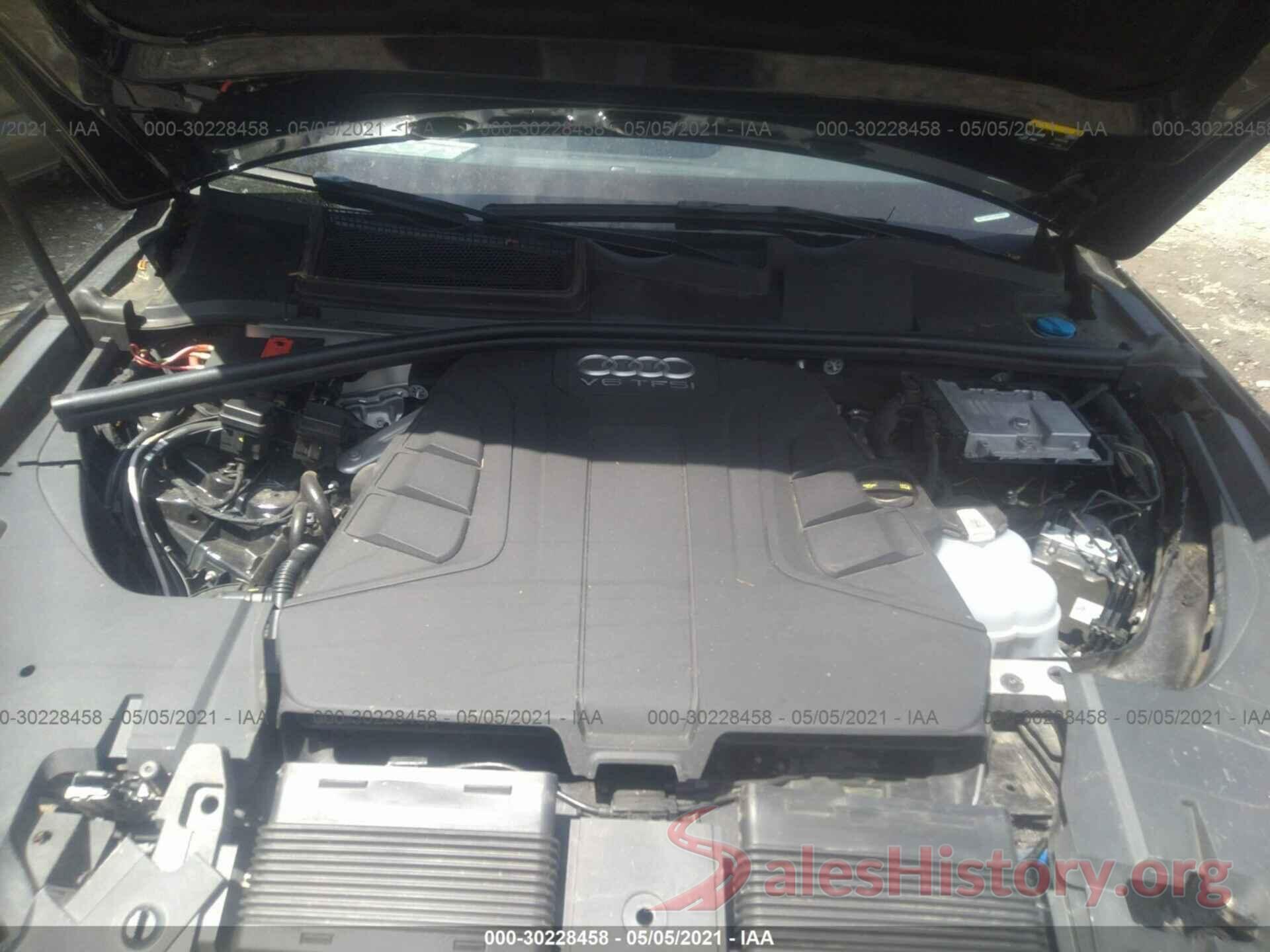 WA1LAAF70JD048560 2018 AUDI Q7