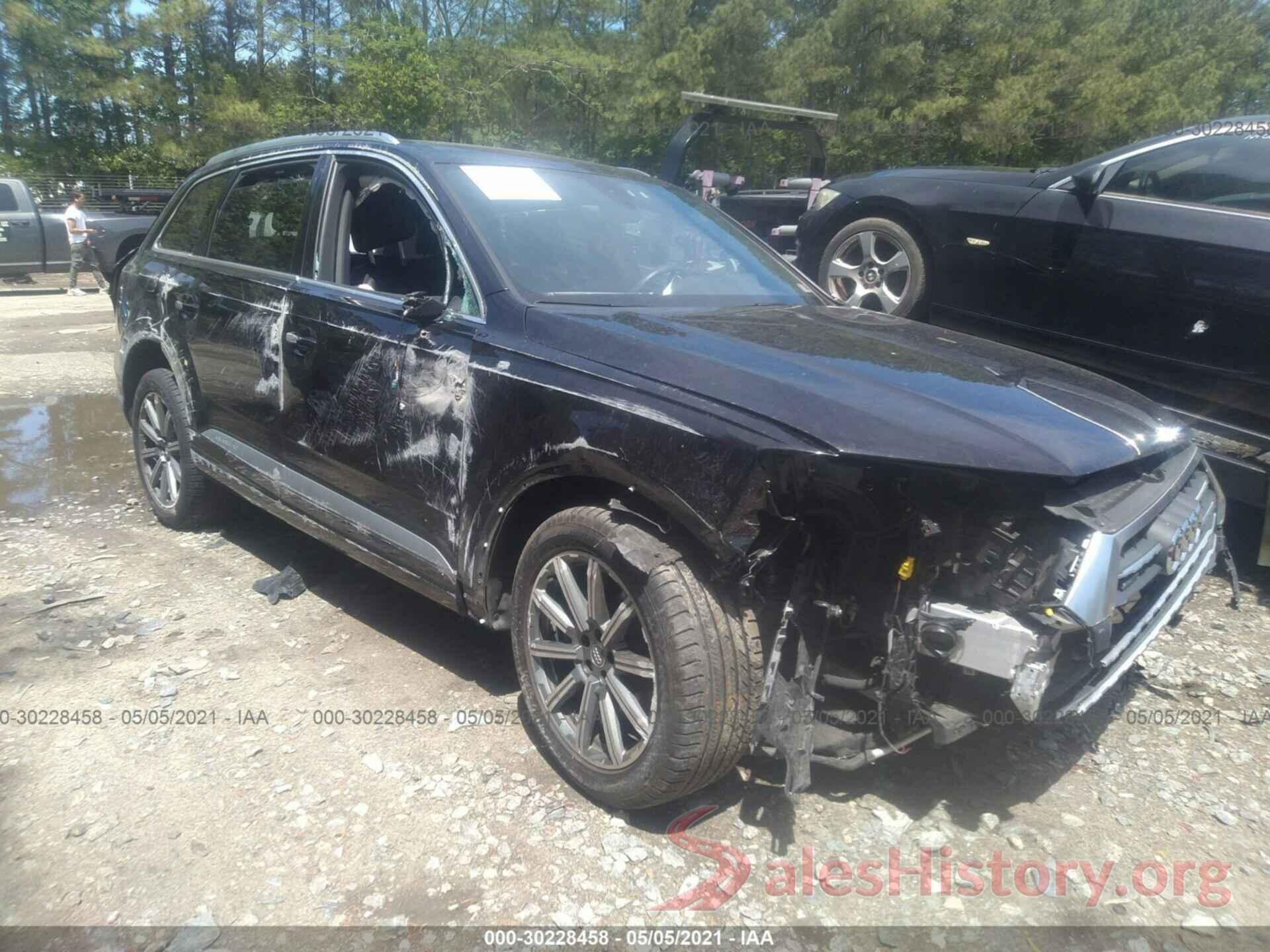 WA1LAAF70JD048560 2018 AUDI Q7