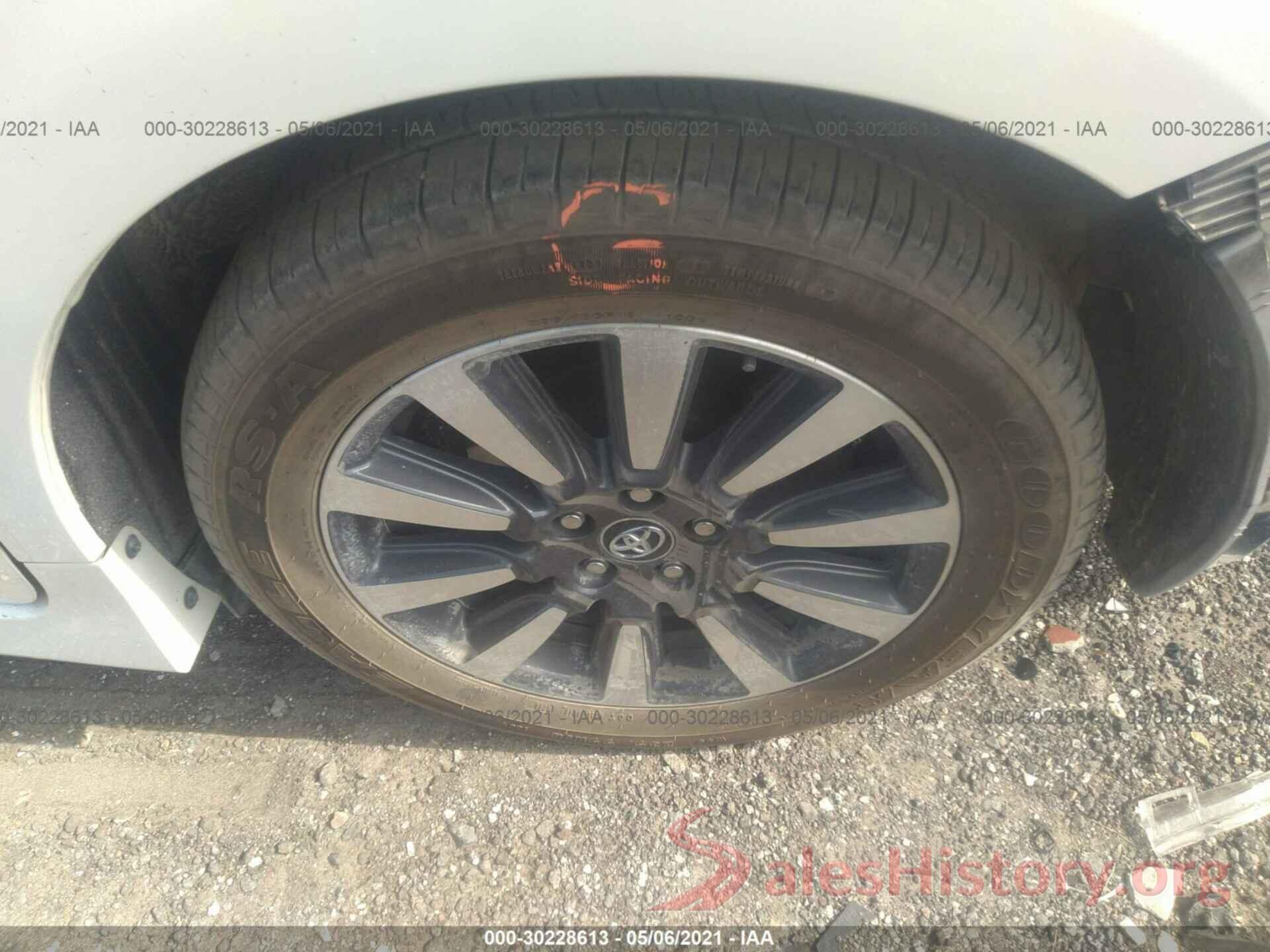 5TDYZ3DC1JS955757 2018 TOYOTA SIENNA