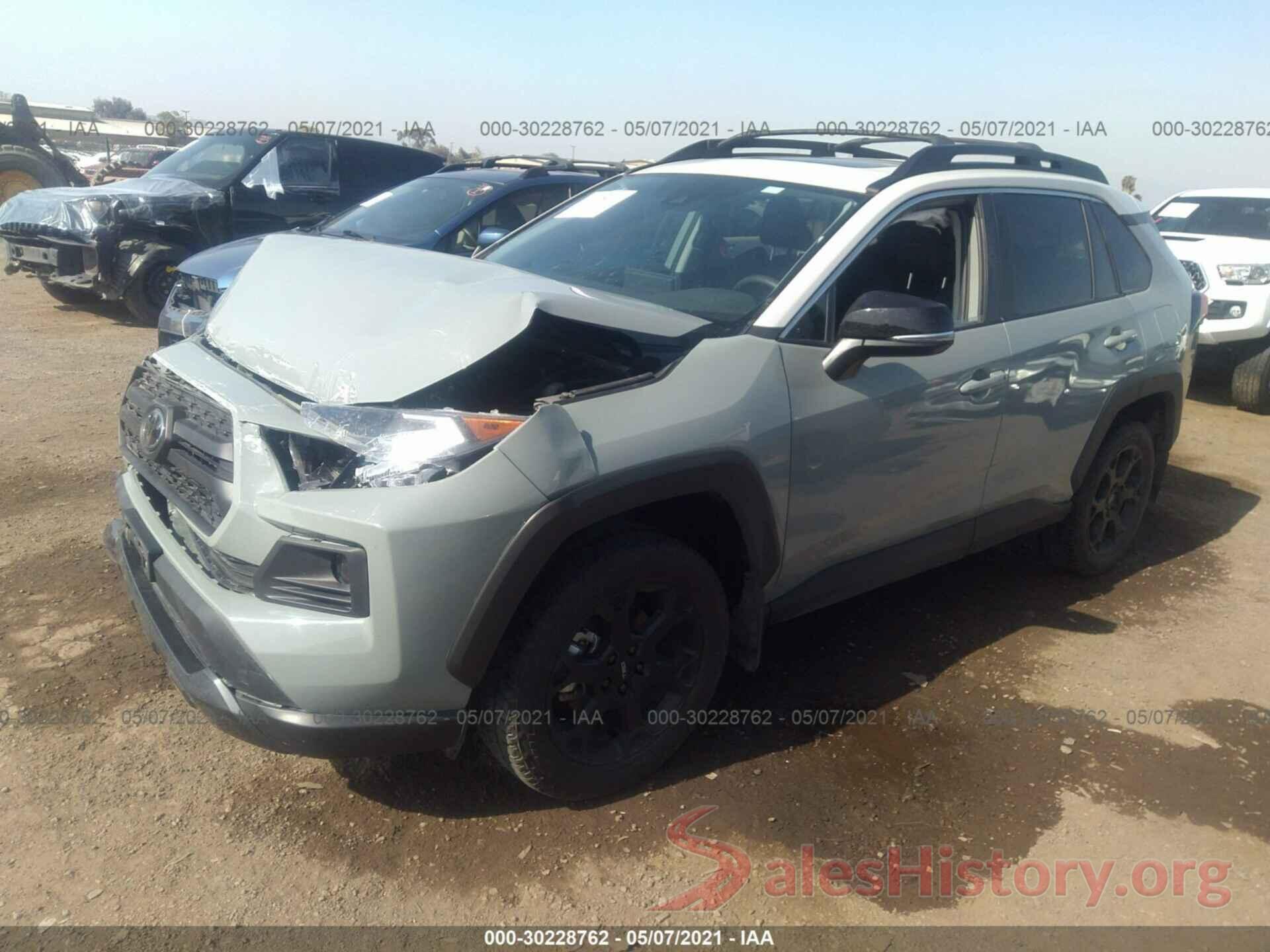 2T3J1RFV1LC085795 2020 TOYOTA RAV4