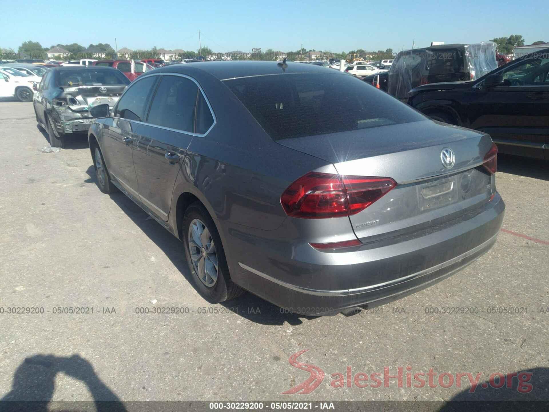 1VWAT7A35HC004033 2017 VOLKSWAGEN PASSAT