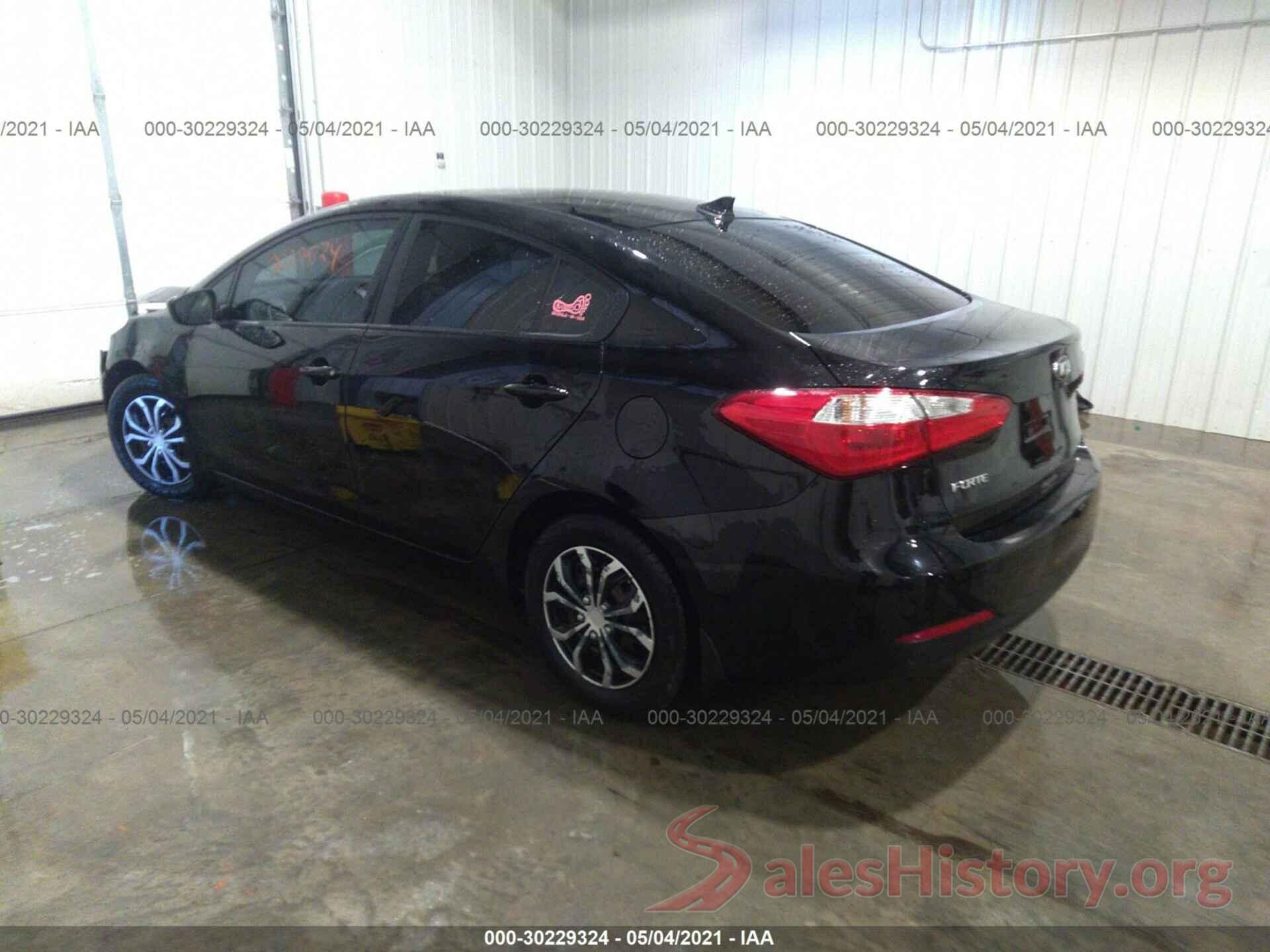 KNAFK4A65G5539593 2016 KIA FORTE