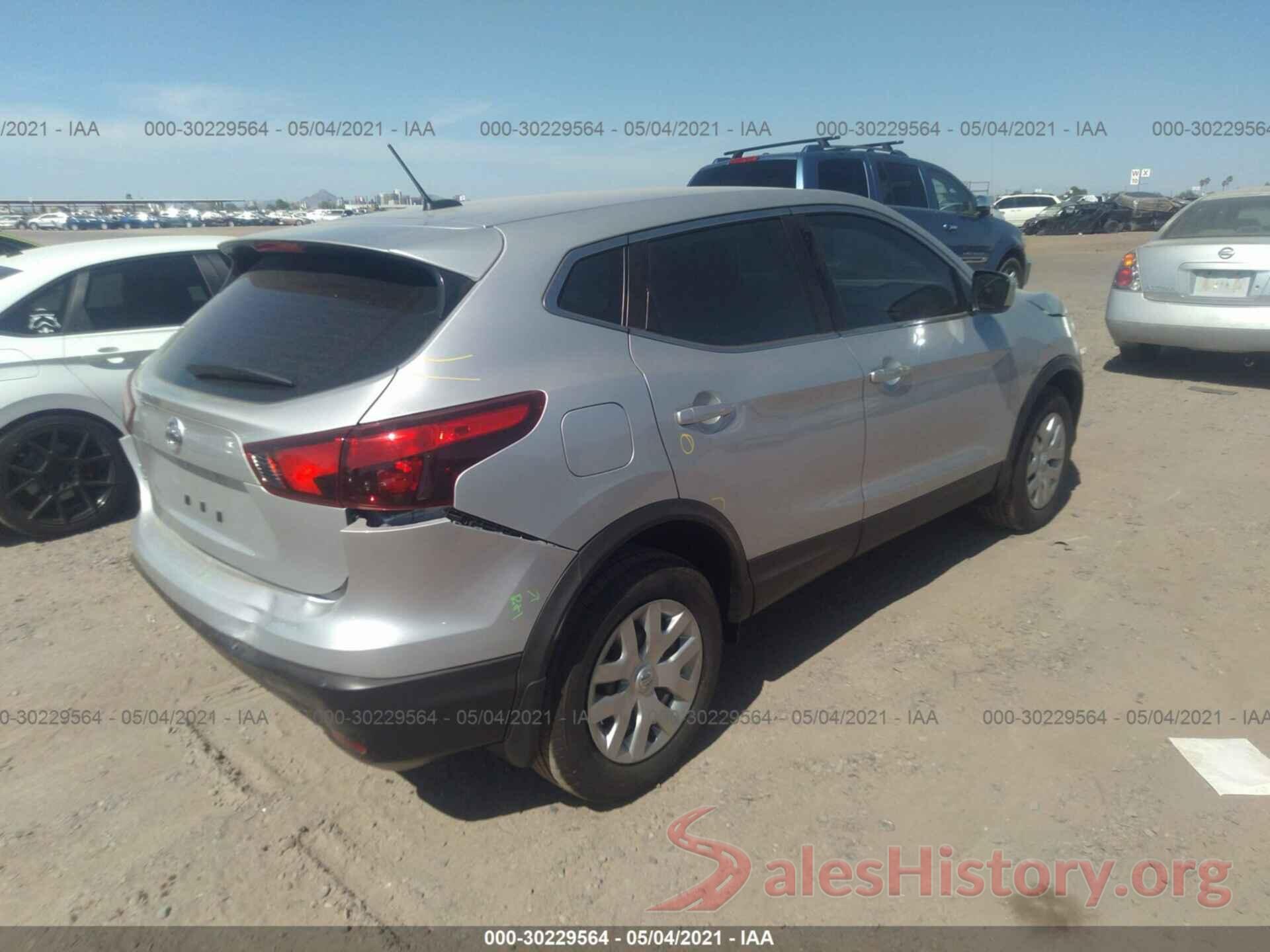 JN1BJ1CP2JW105693 2018 NISSAN ROGUE SPORT