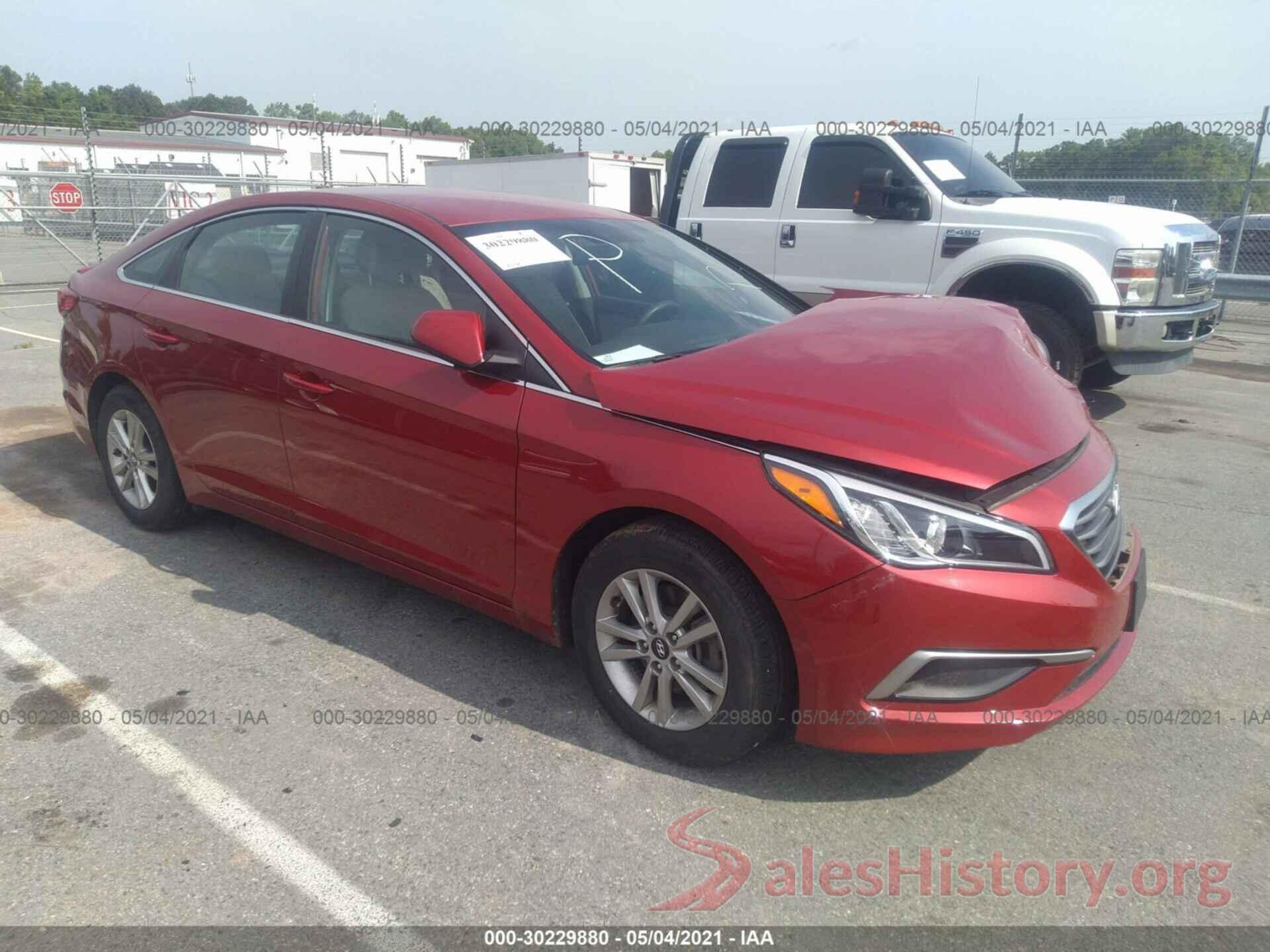 5NPE24AF5HH493926 2017 HYUNDAI SONATA