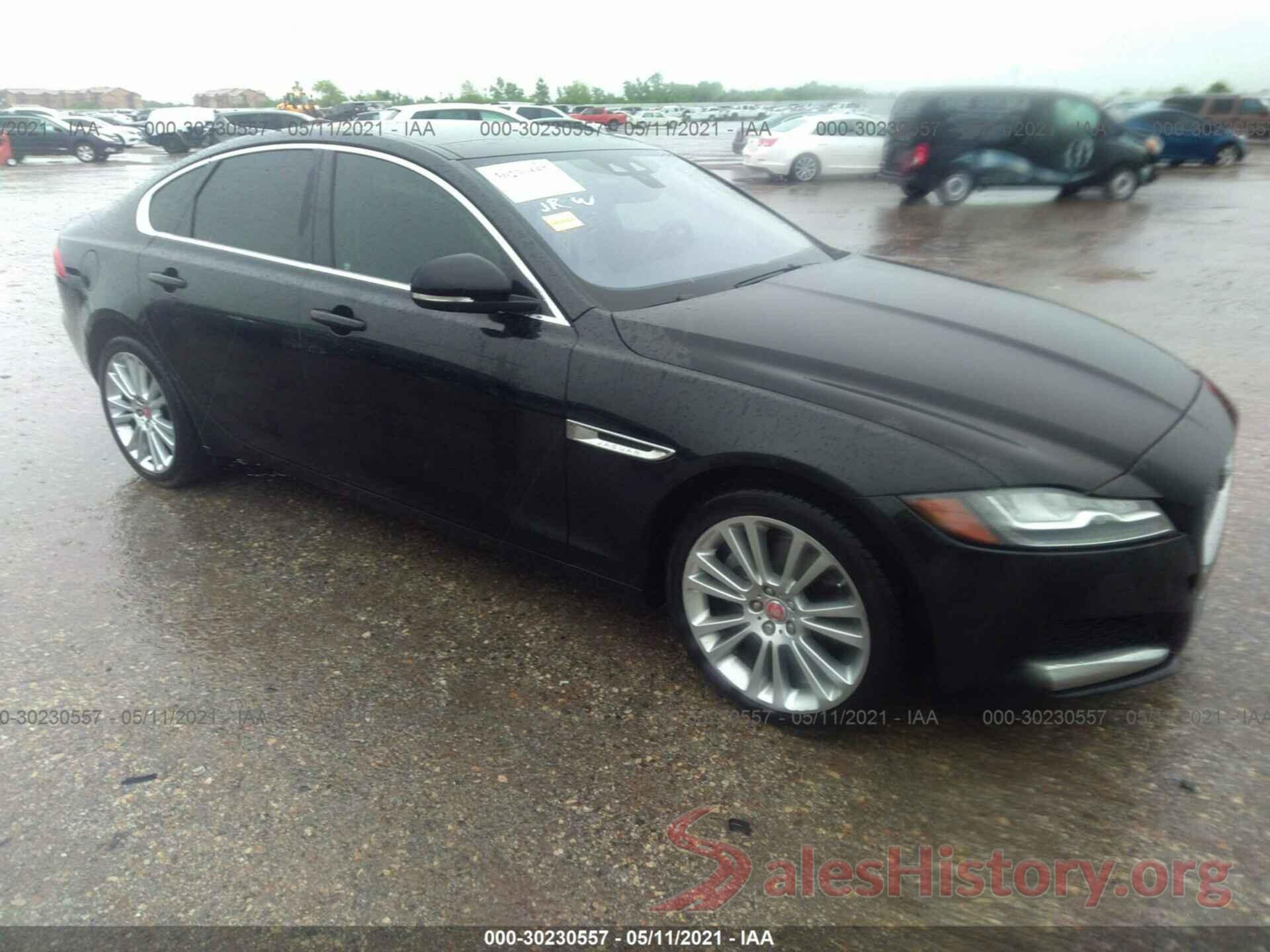 SAJBE4BN6HCY32190 2017 JAGUAR XF