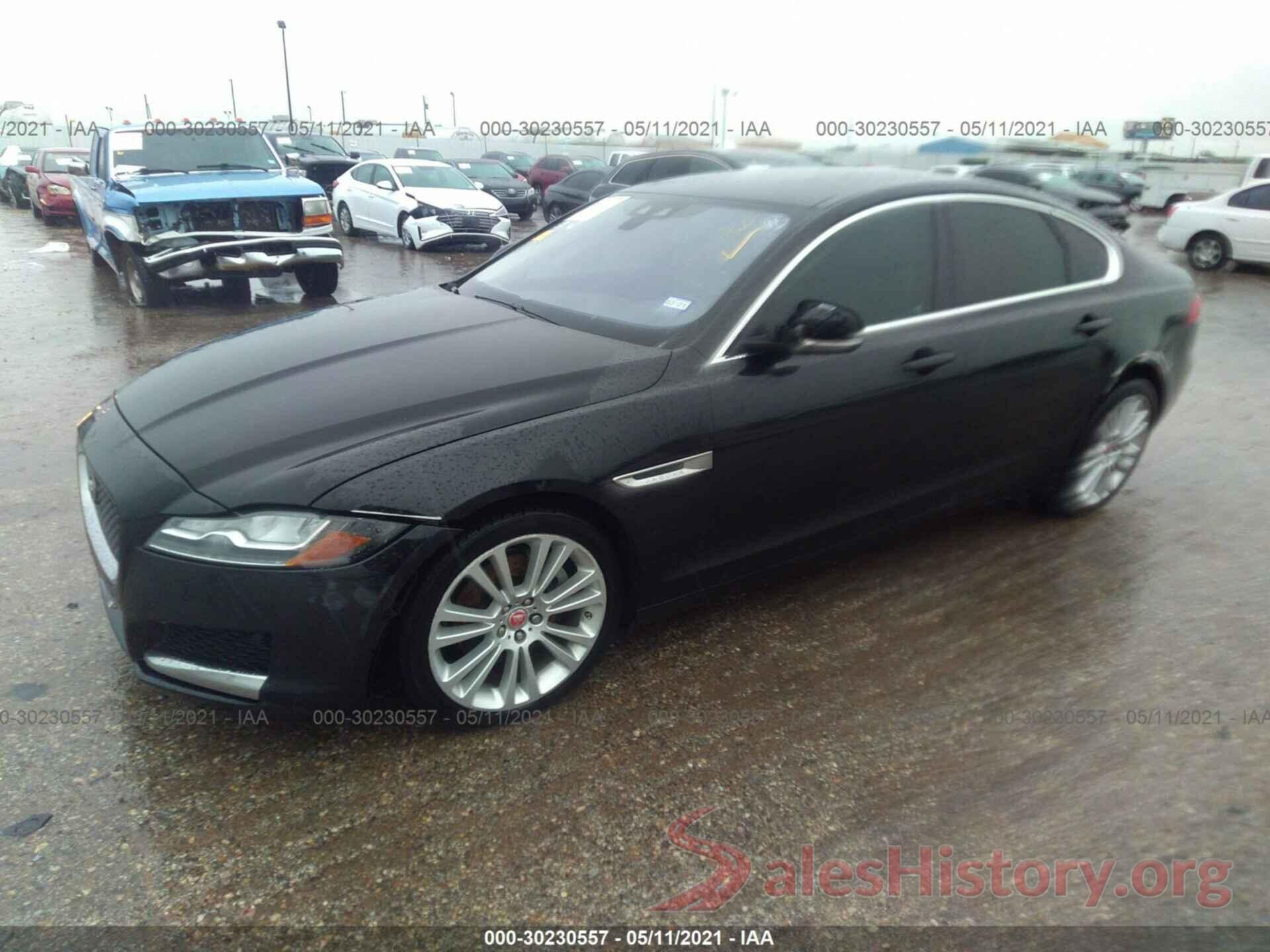 SAJBE4BN6HCY32190 2017 JAGUAR XF