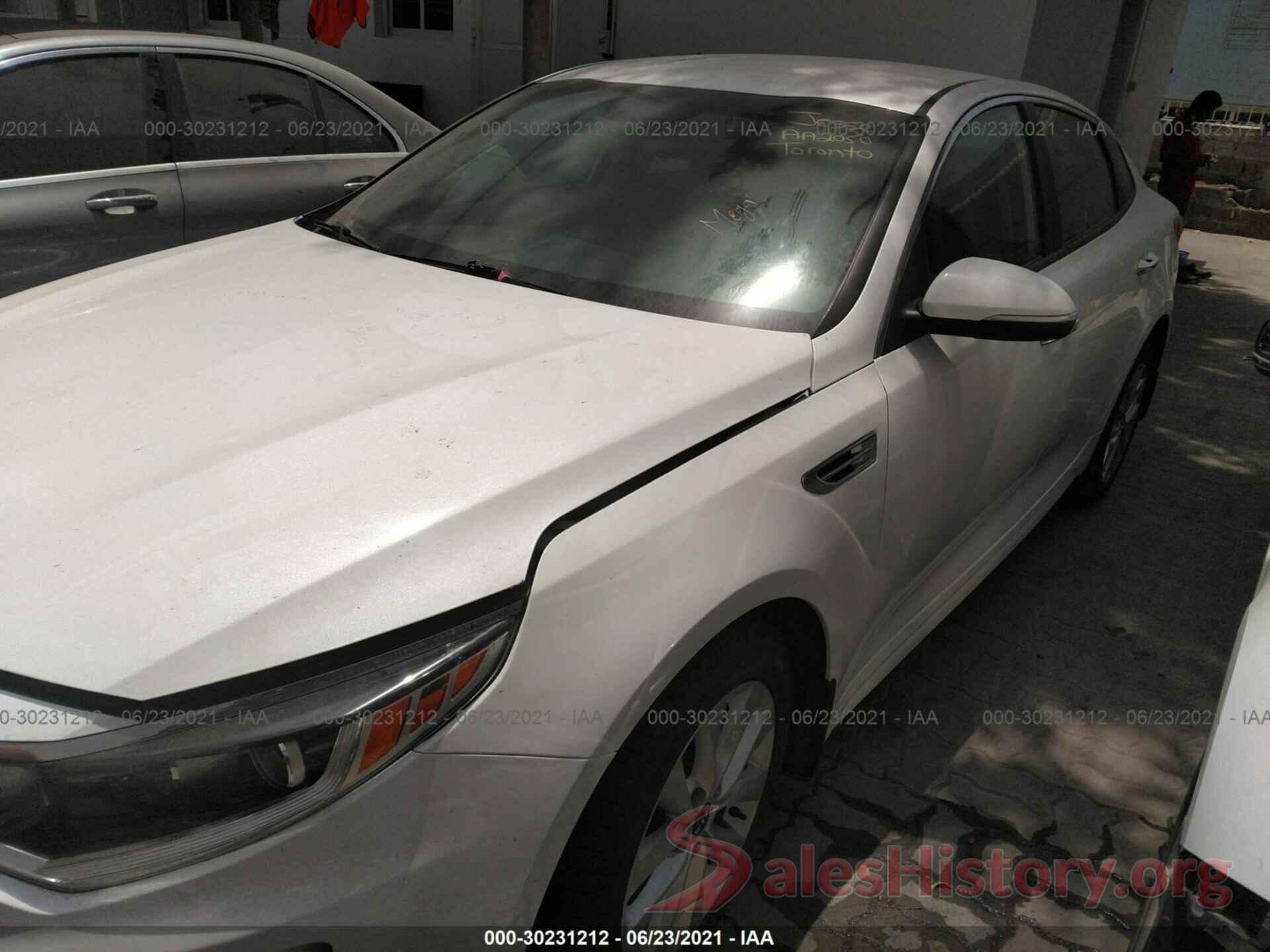 5XXGT4L37JG211652 2018 KIA OPTIMA