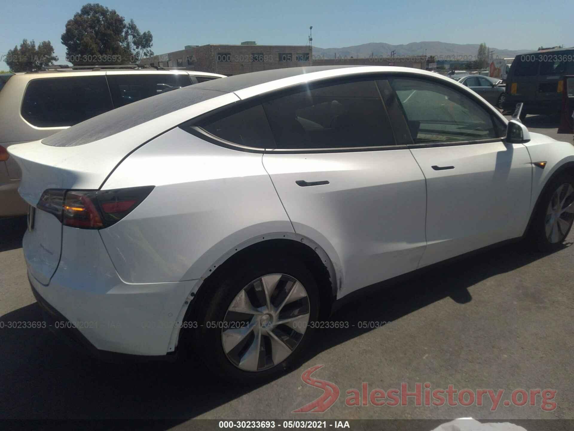 5YJYGDEE5MF139302 2021 TESLA MODEL Y