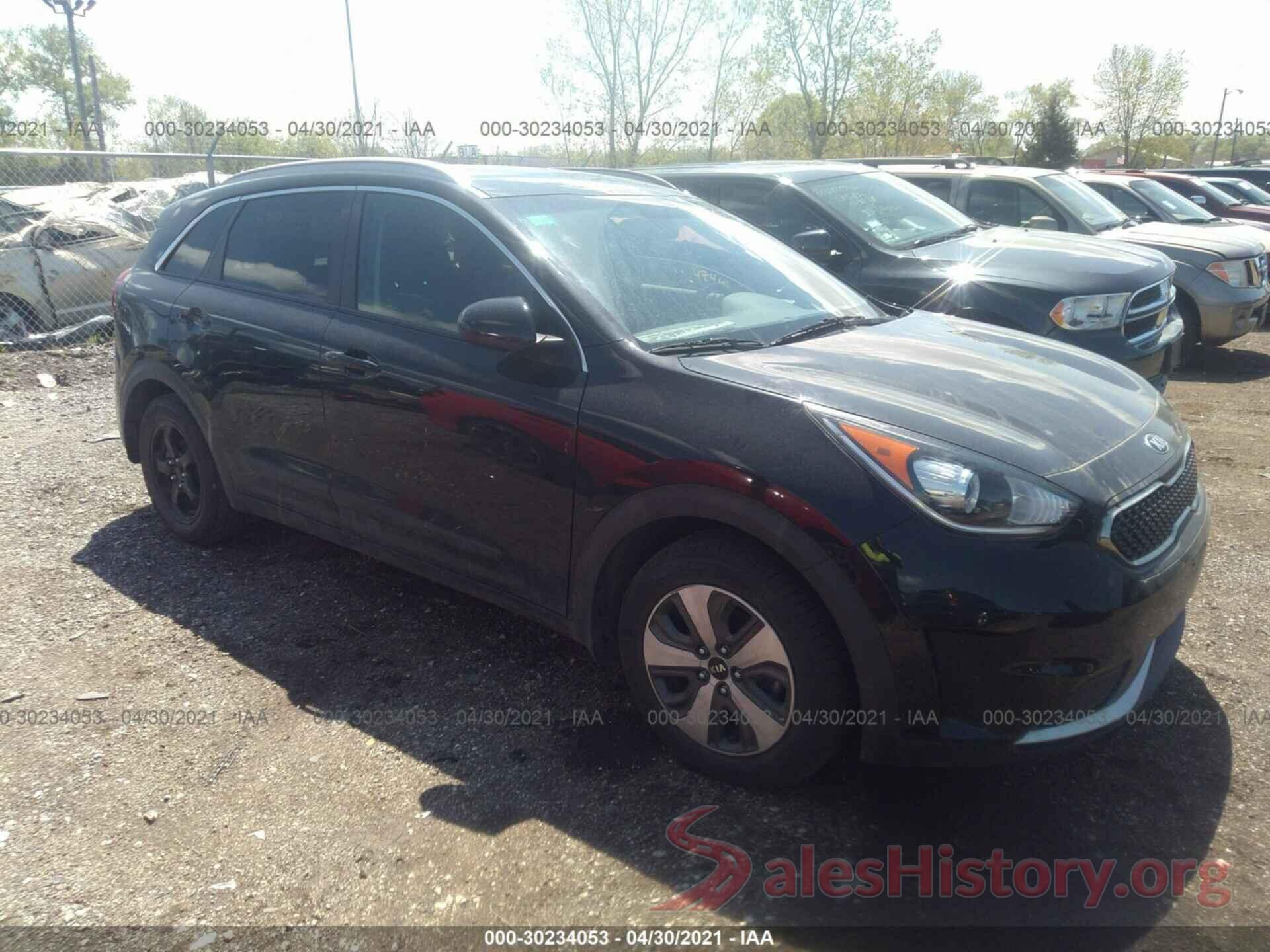 KNDCB3LC2H5087994 2017 KIA NIRO