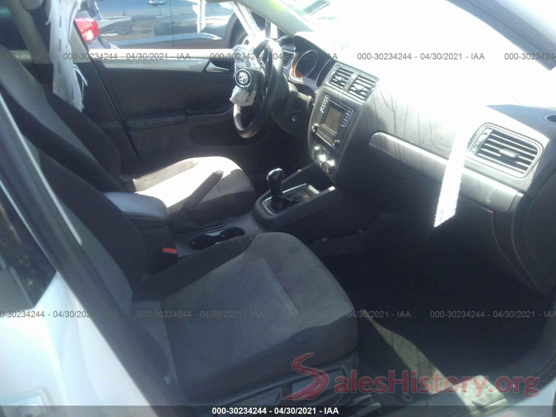 3VW2B7AJXJM234323 2018 VOLKSWAGEN JETTA