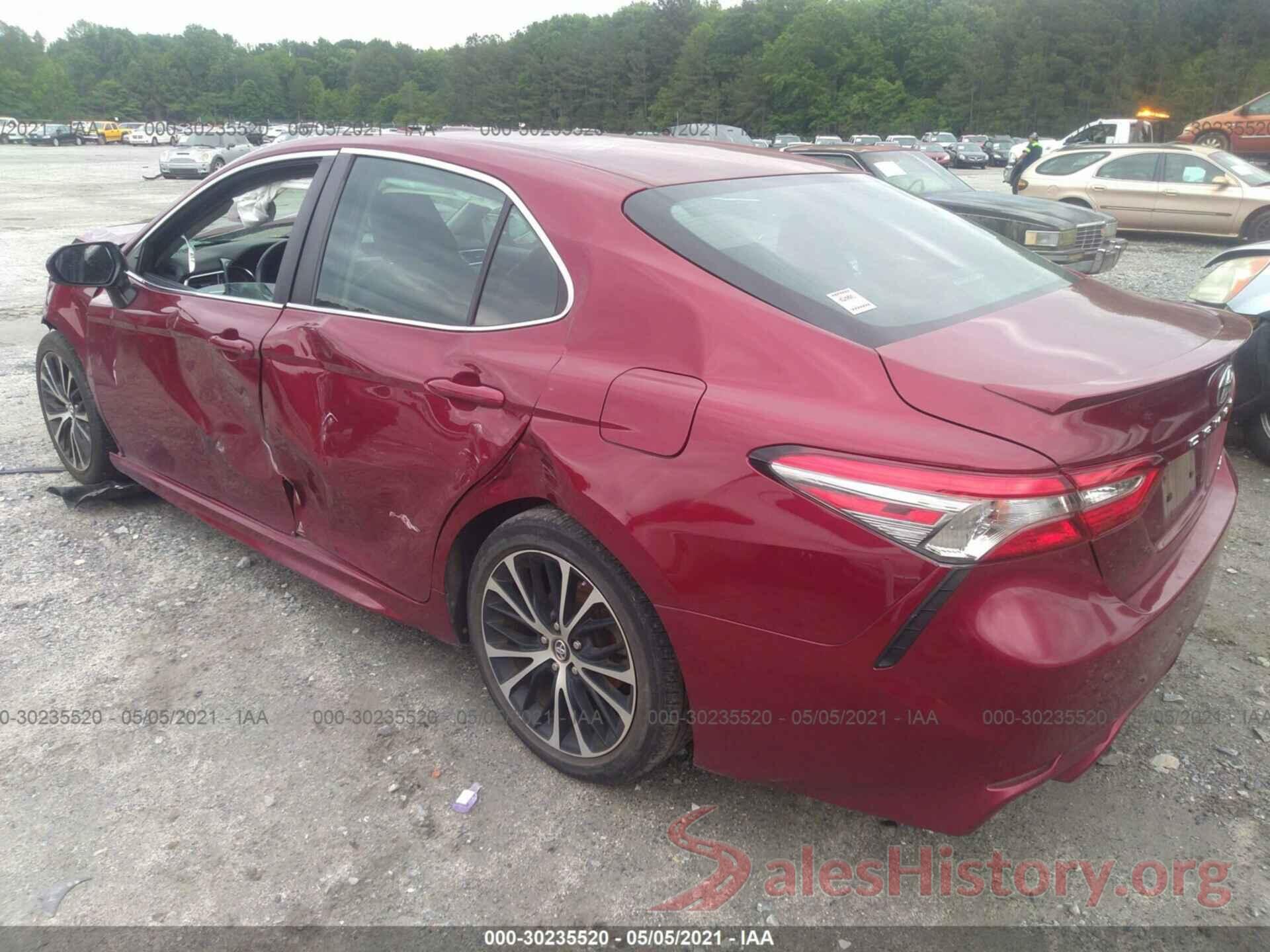 4T1B11HK4JU597919 2018 TOYOTA CAMRY