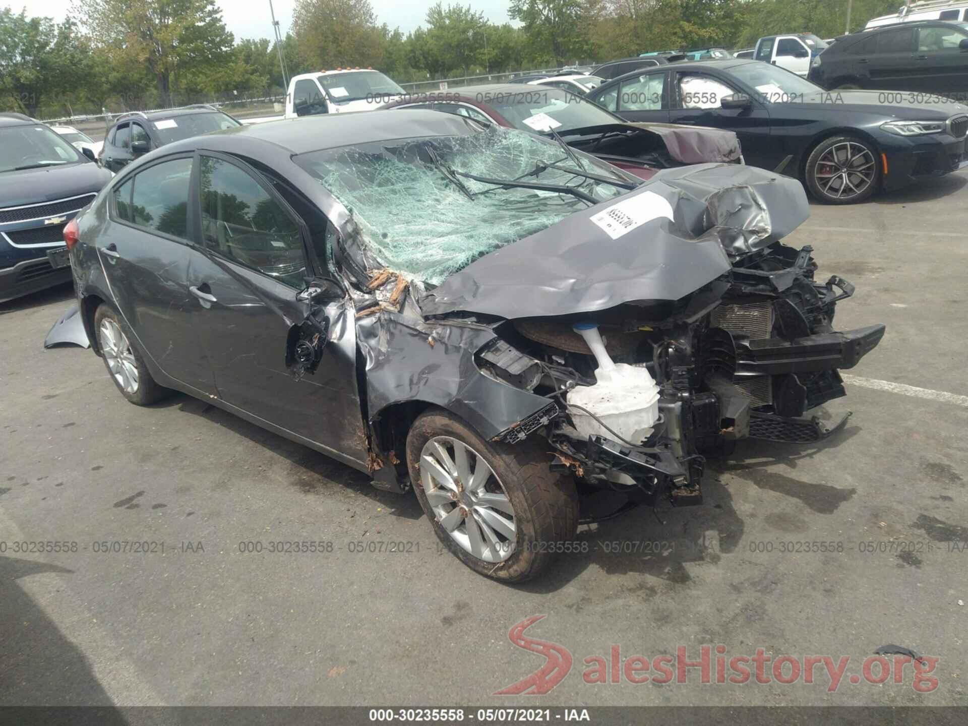 KNAFX4A63G5563280 2016 KIA FORTE