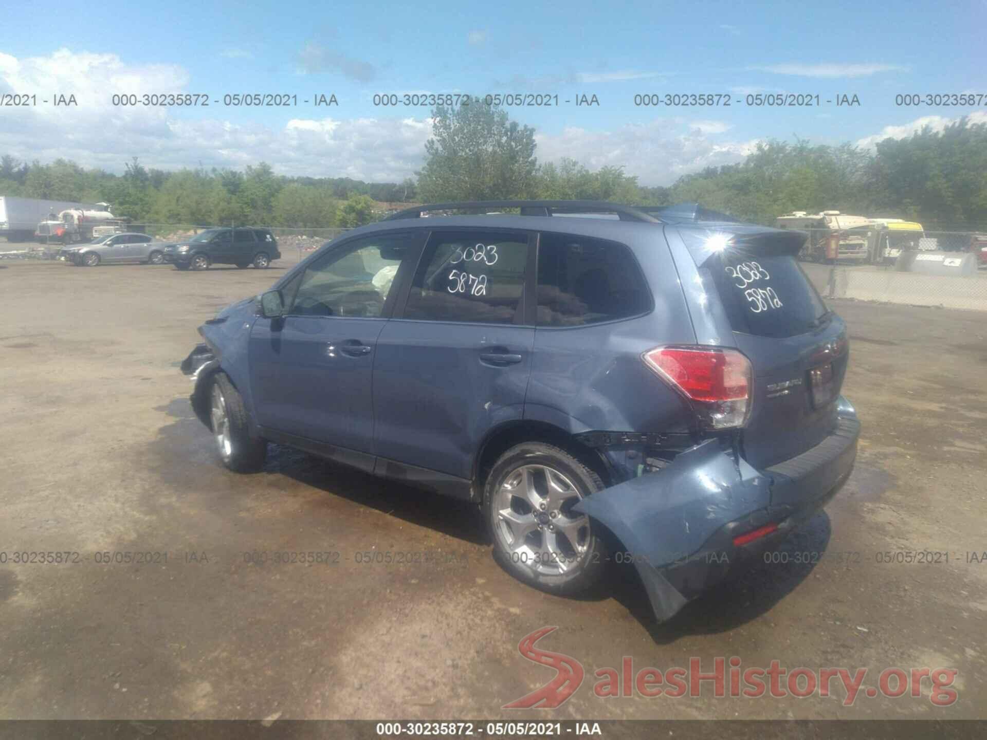 JF2SJAWC7JH528300 2018 SUBARU FORESTER