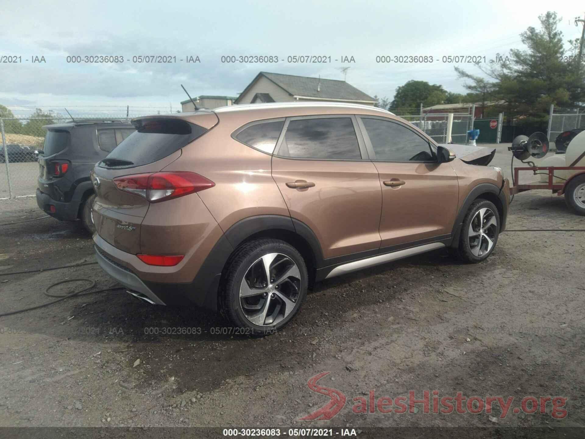 KM8J33A20HU323879 2017 HYUNDAI TUCSON