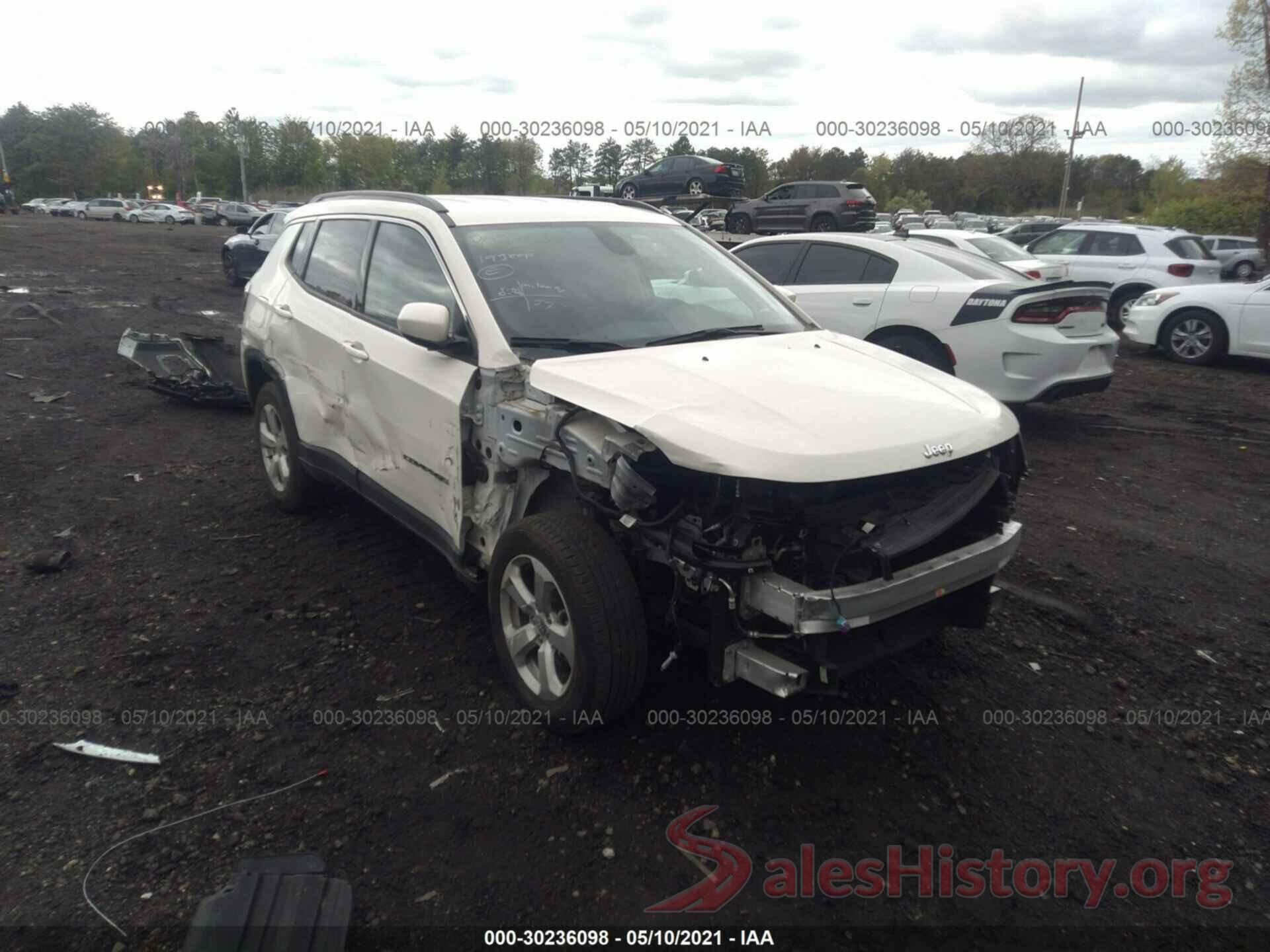 3C4NJDBB5KT629431 2019 JEEP COMPASS