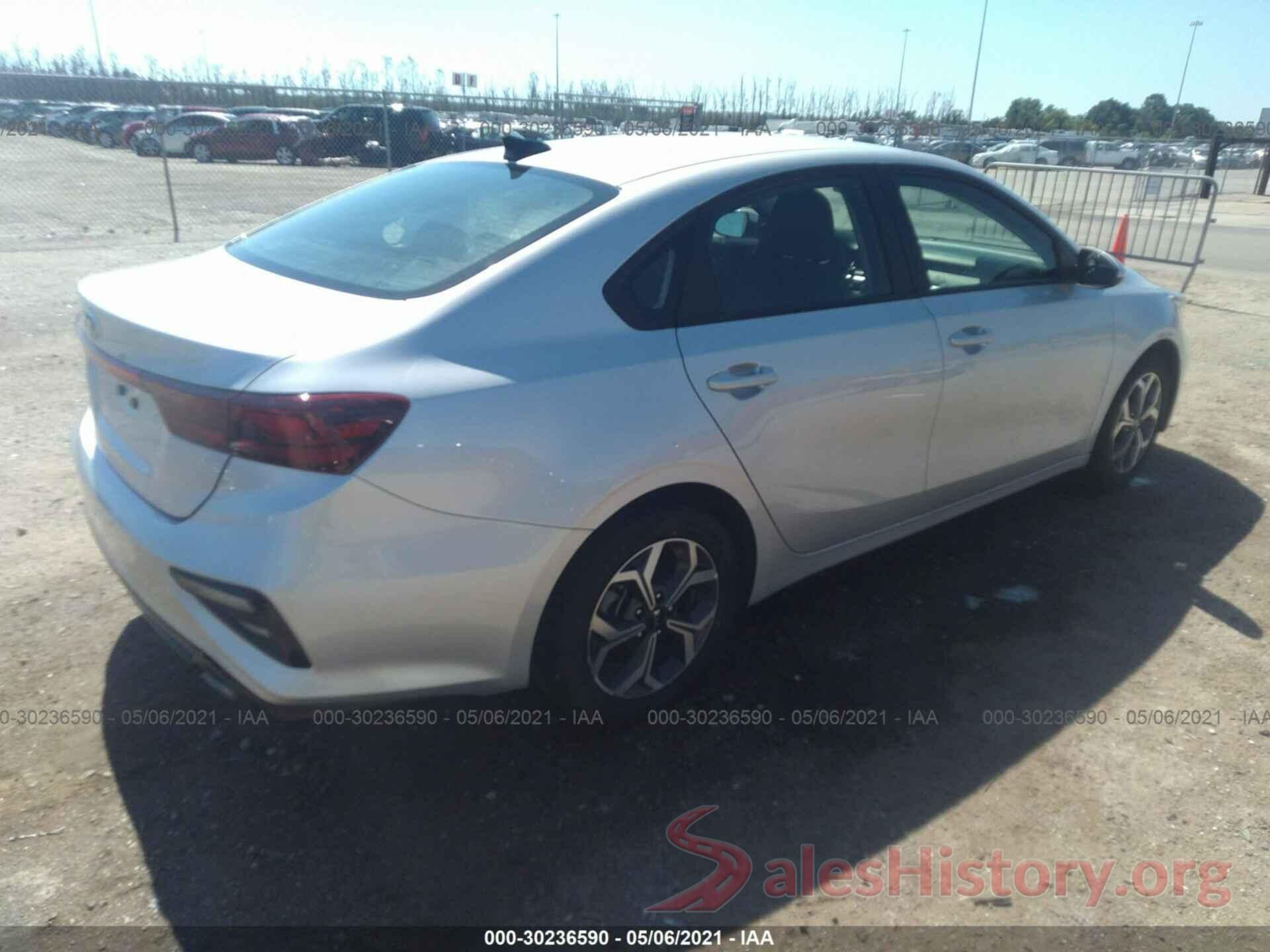 3KPF24AD4KE075890 2019 KIA FORTE