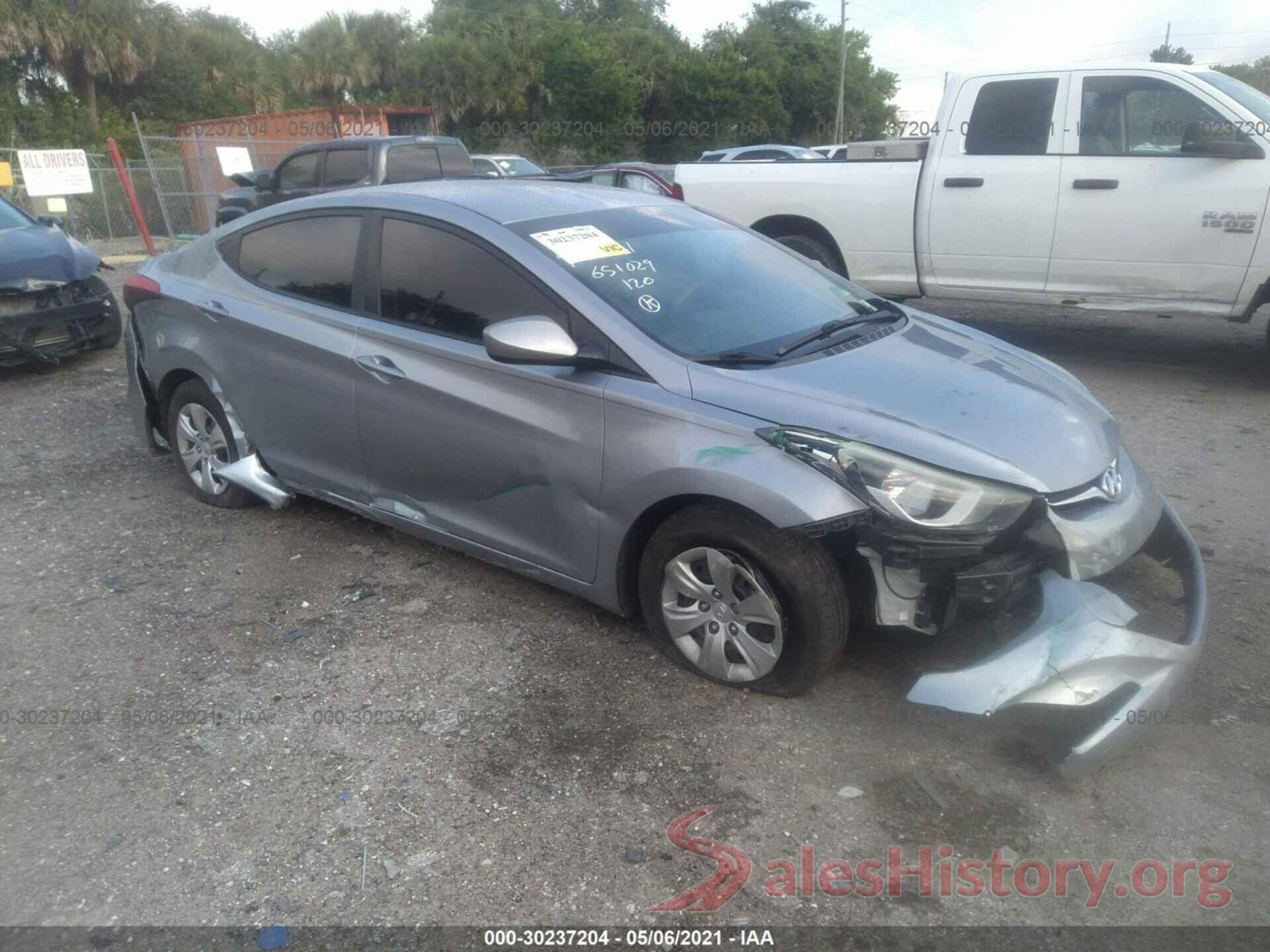 5NPDH4AE3GH670909 2016 HYUNDAI ELANTRA