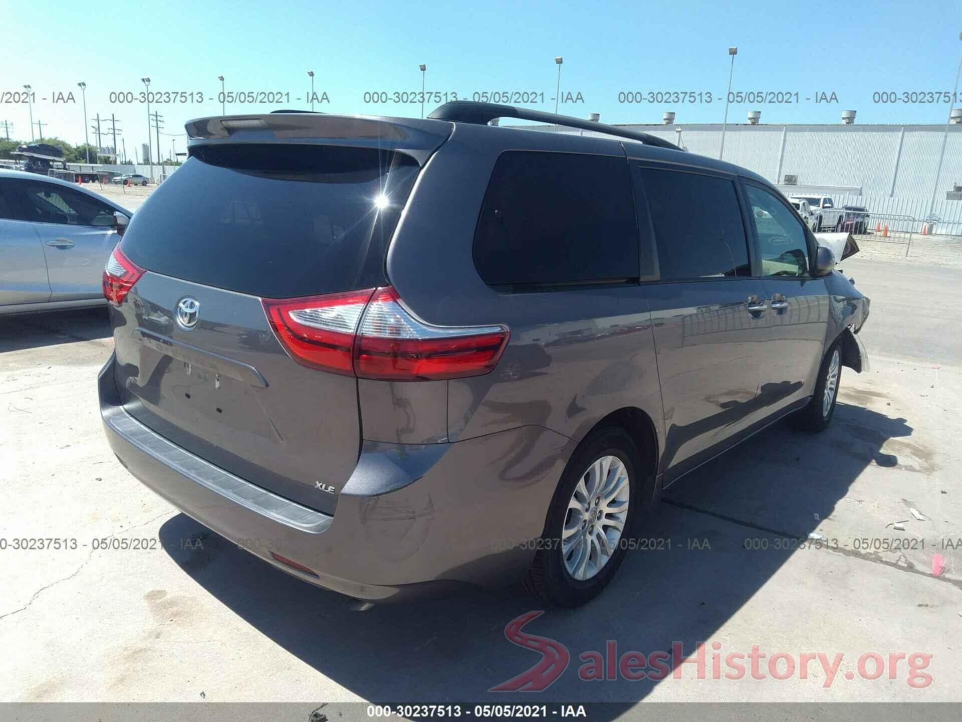 5TDYZ3DC0HS888742 2017 TOYOTA SIENNA