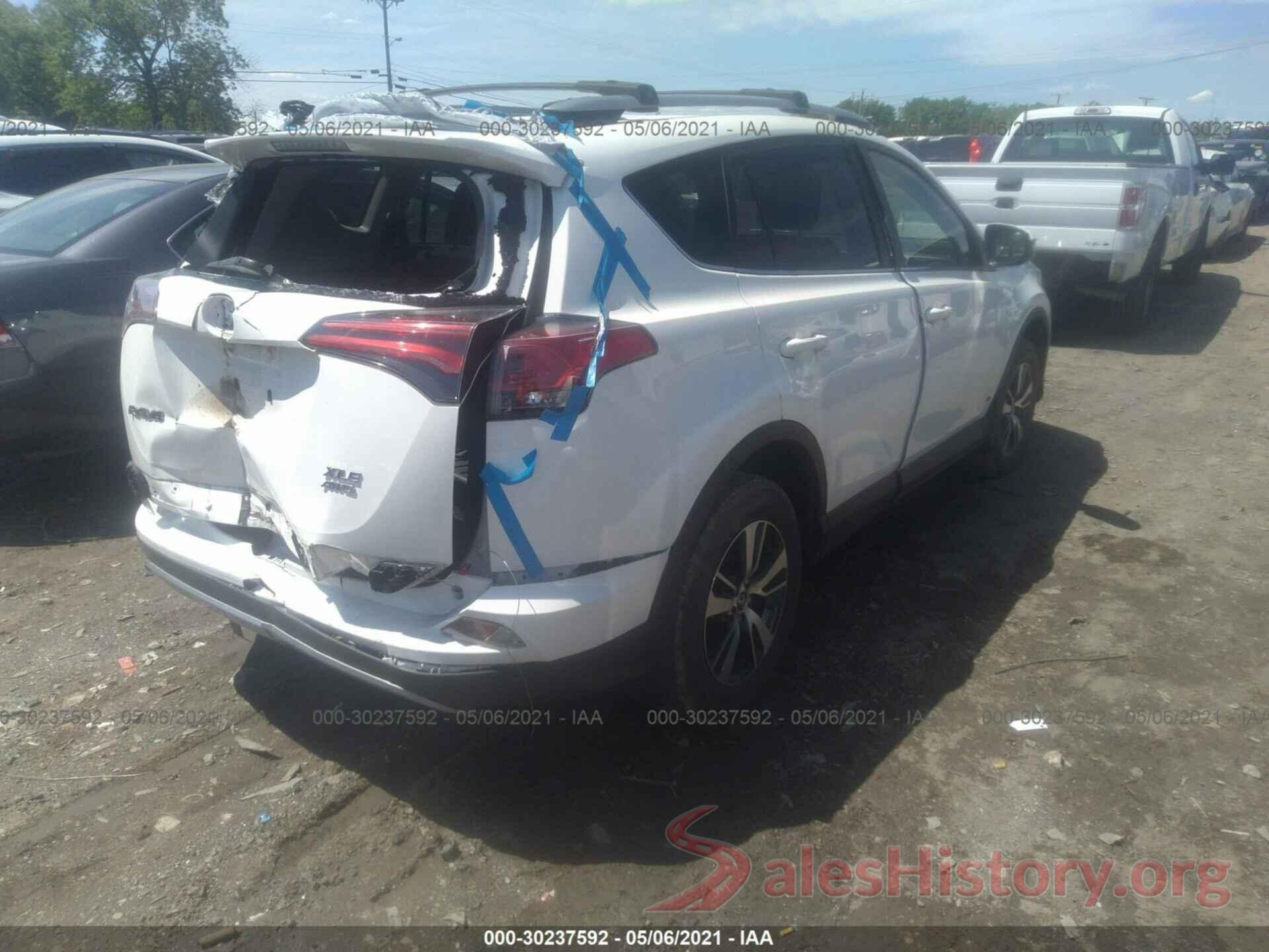 JTMRFREV3HJ705010 2017 TOYOTA RAV4