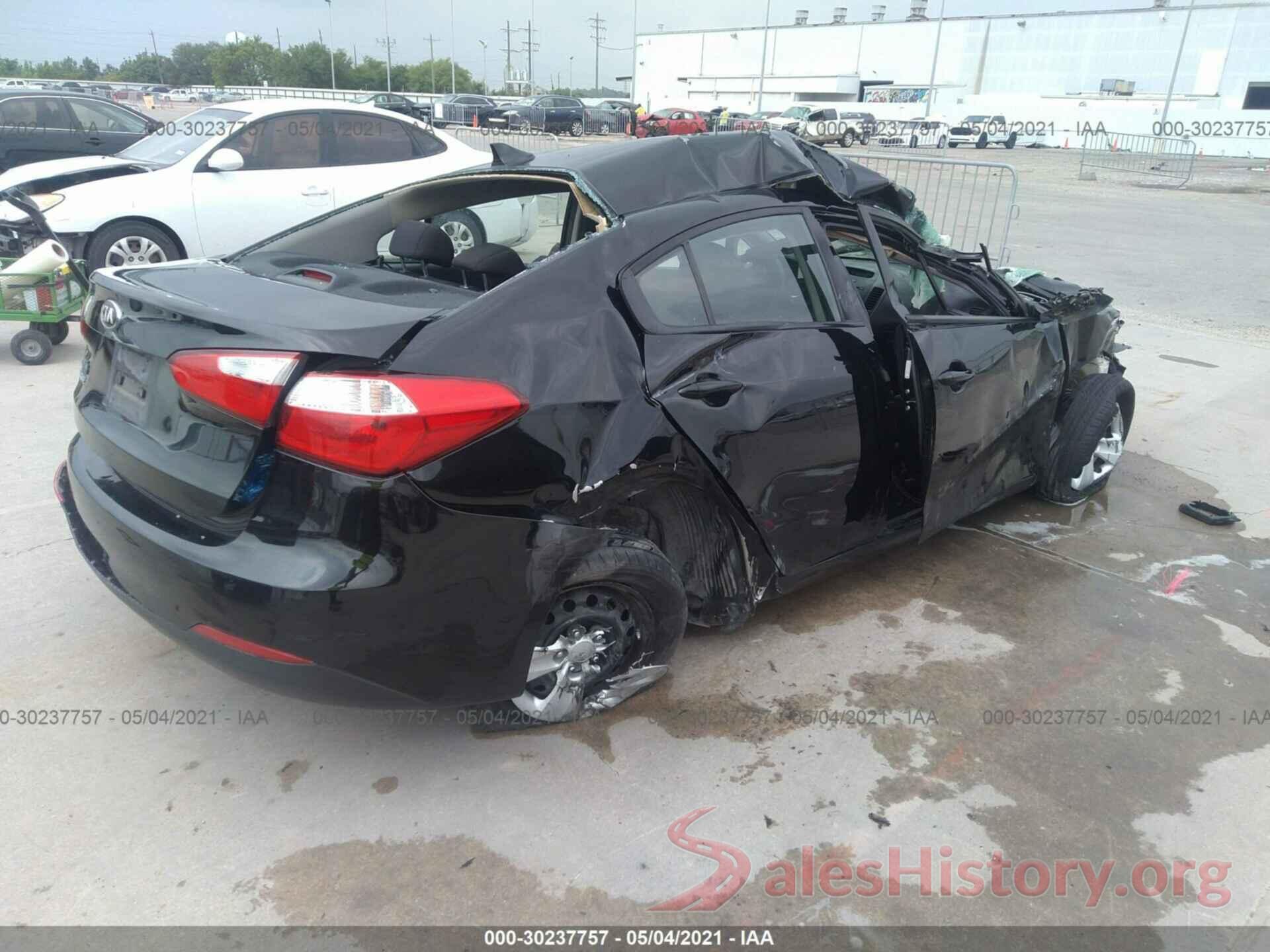 KNAFK4A63G5563794 2016 KIA FORTE