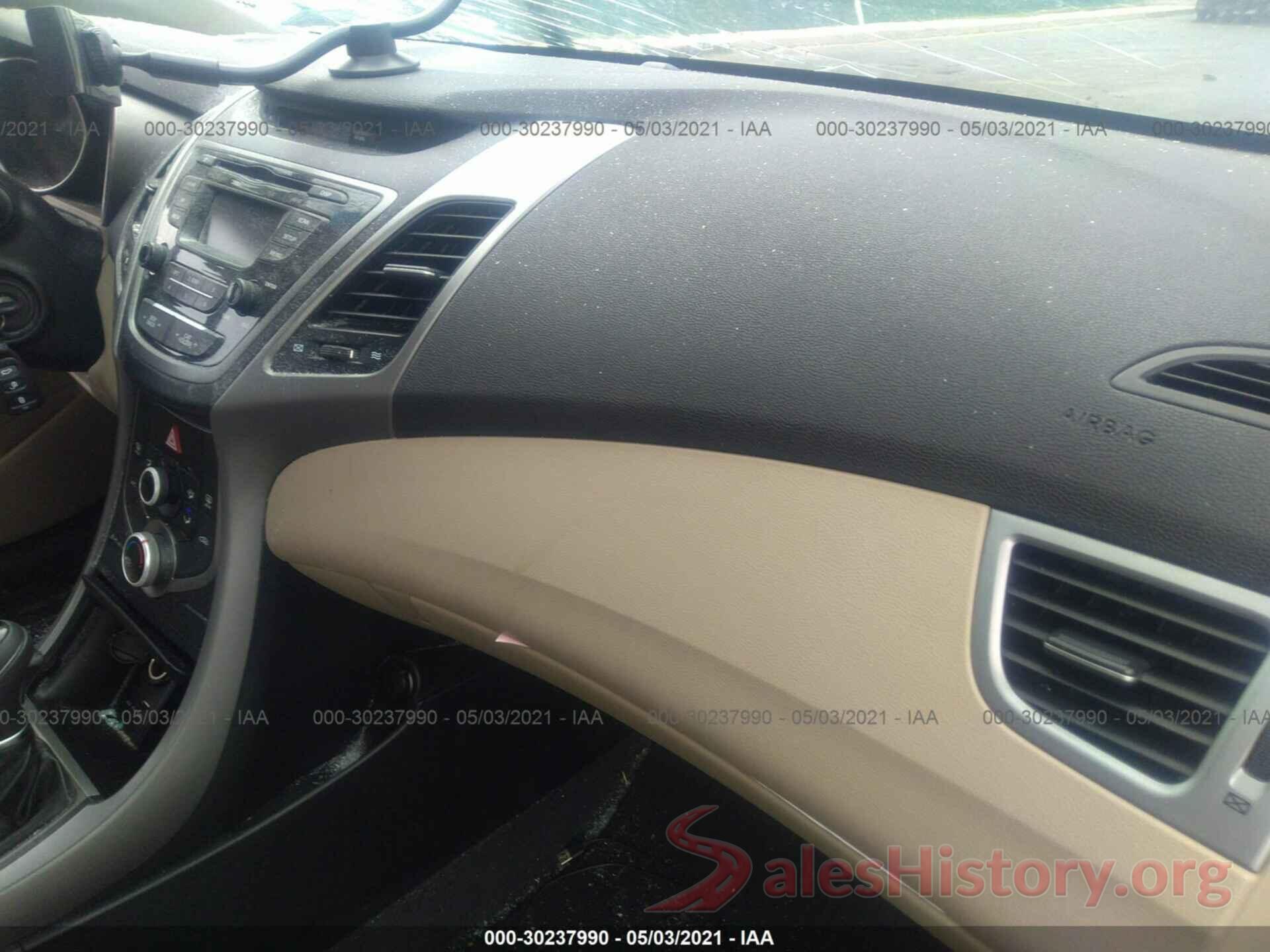 5NPDH4AE1GH717984 2016 HYUNDAI ELANTRA