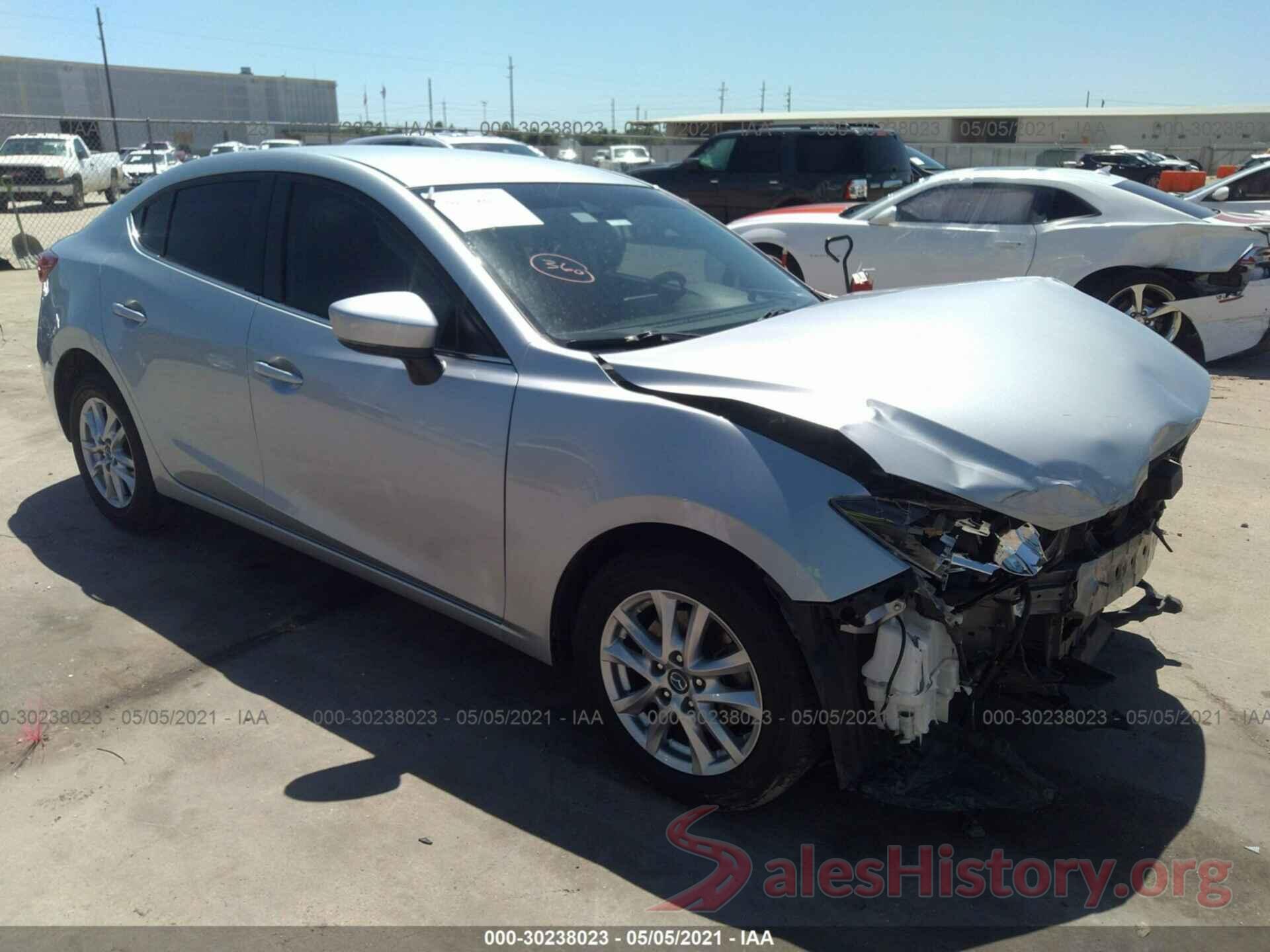 3MZBN1U79JM179917 2018 MAZDA MAZDA3 4-DOOR