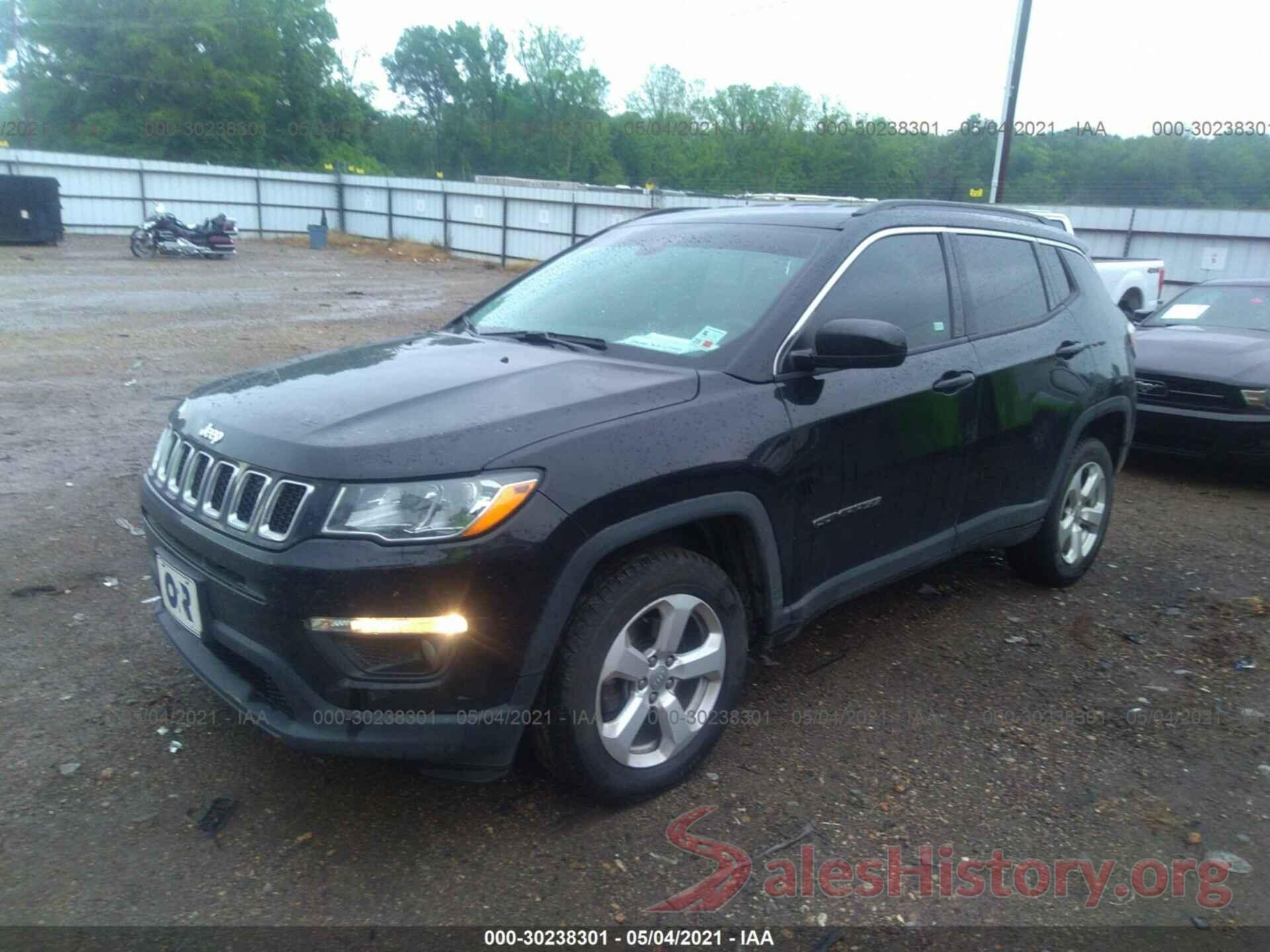 3C4NJDBB0JT161123 2018 JEEP COMPASS