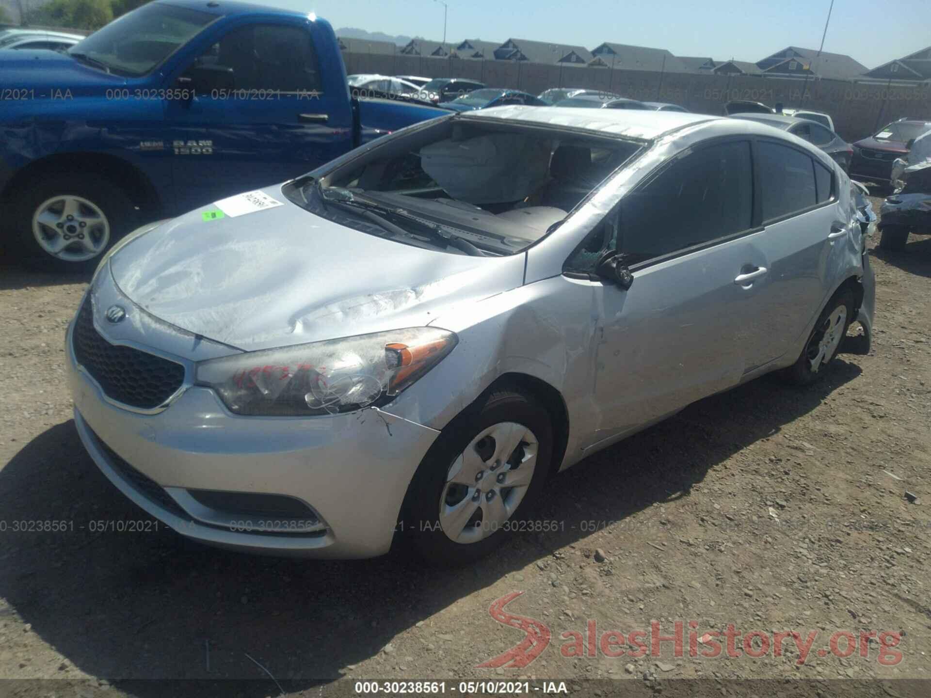 KNAFK4A69G5485392 2016 KIA FORTE