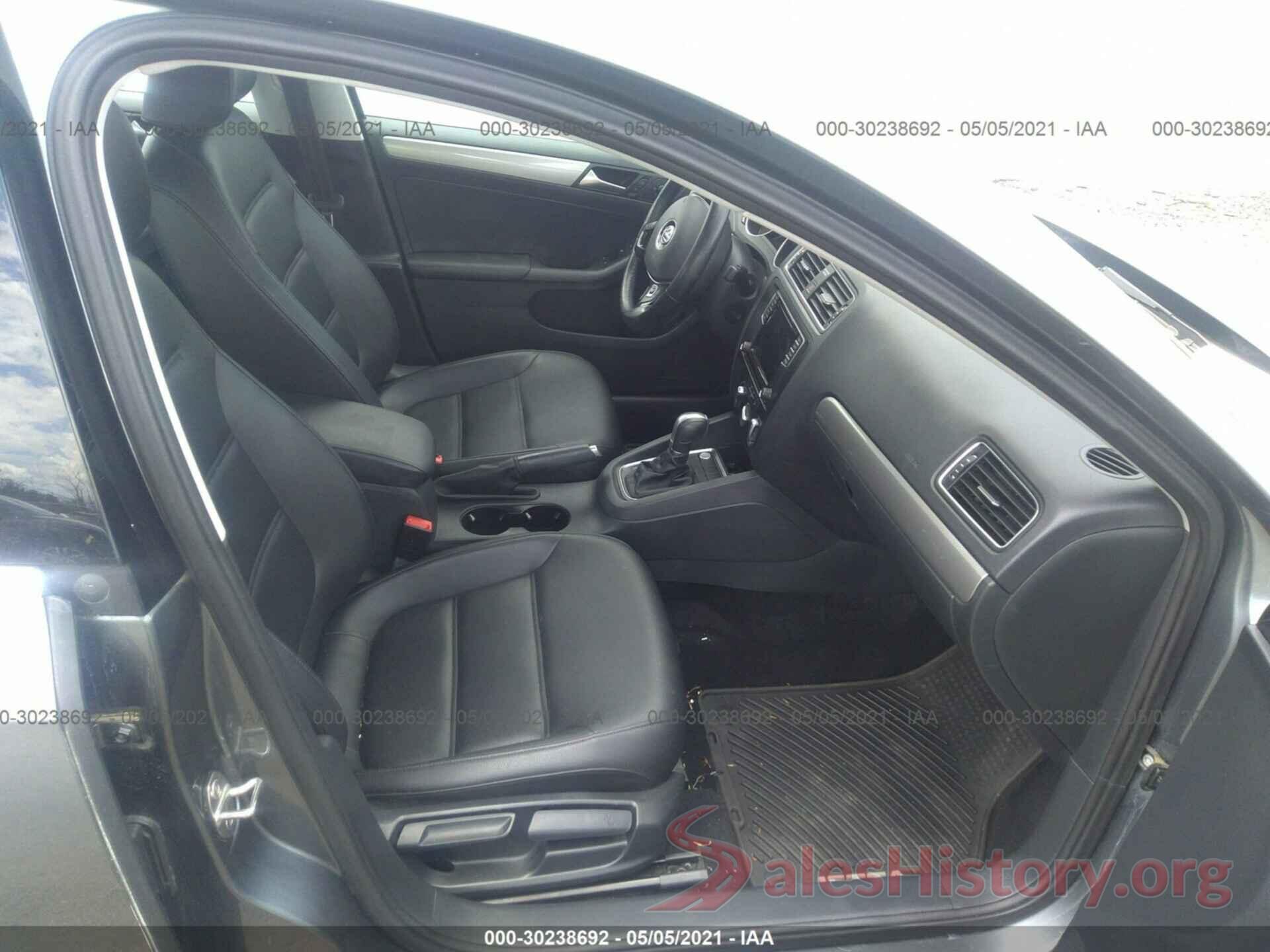 3VWDB7AJ7HM343230 2017 VOLKSWAGEN JETTA