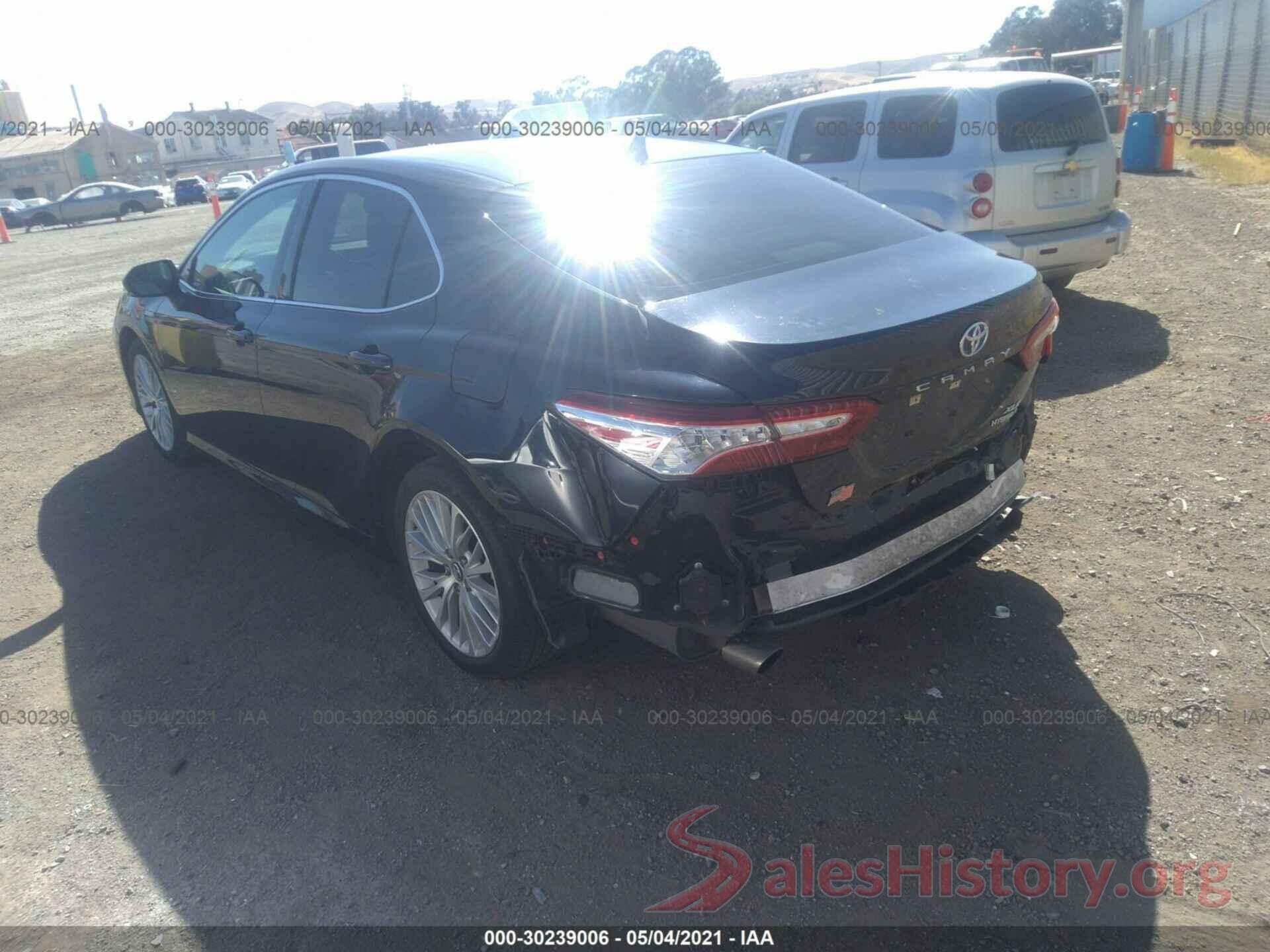 4T1B21HK7JU502282 2018 TOYOTA CAMRY