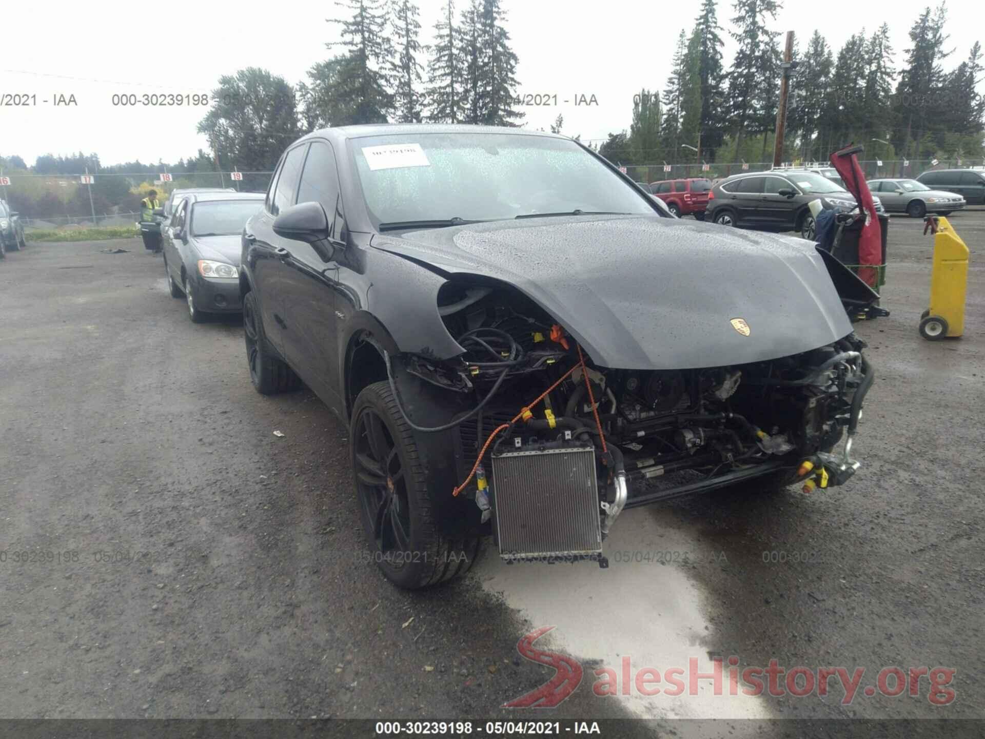 WP1AE2A29JLA72458 2018 PORSCHE CAYENNE