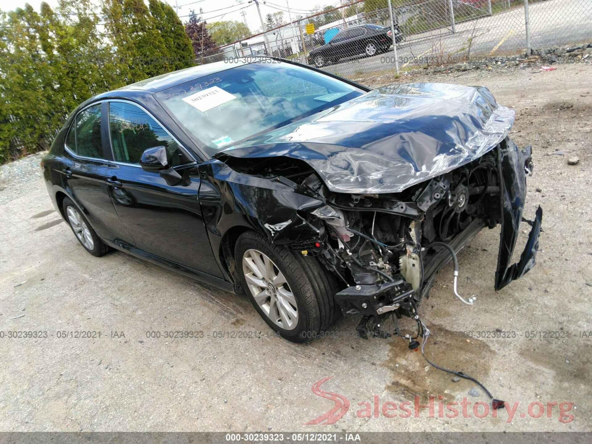 4T1B11HK3JU591786 2018 TOYOTA CAMRY