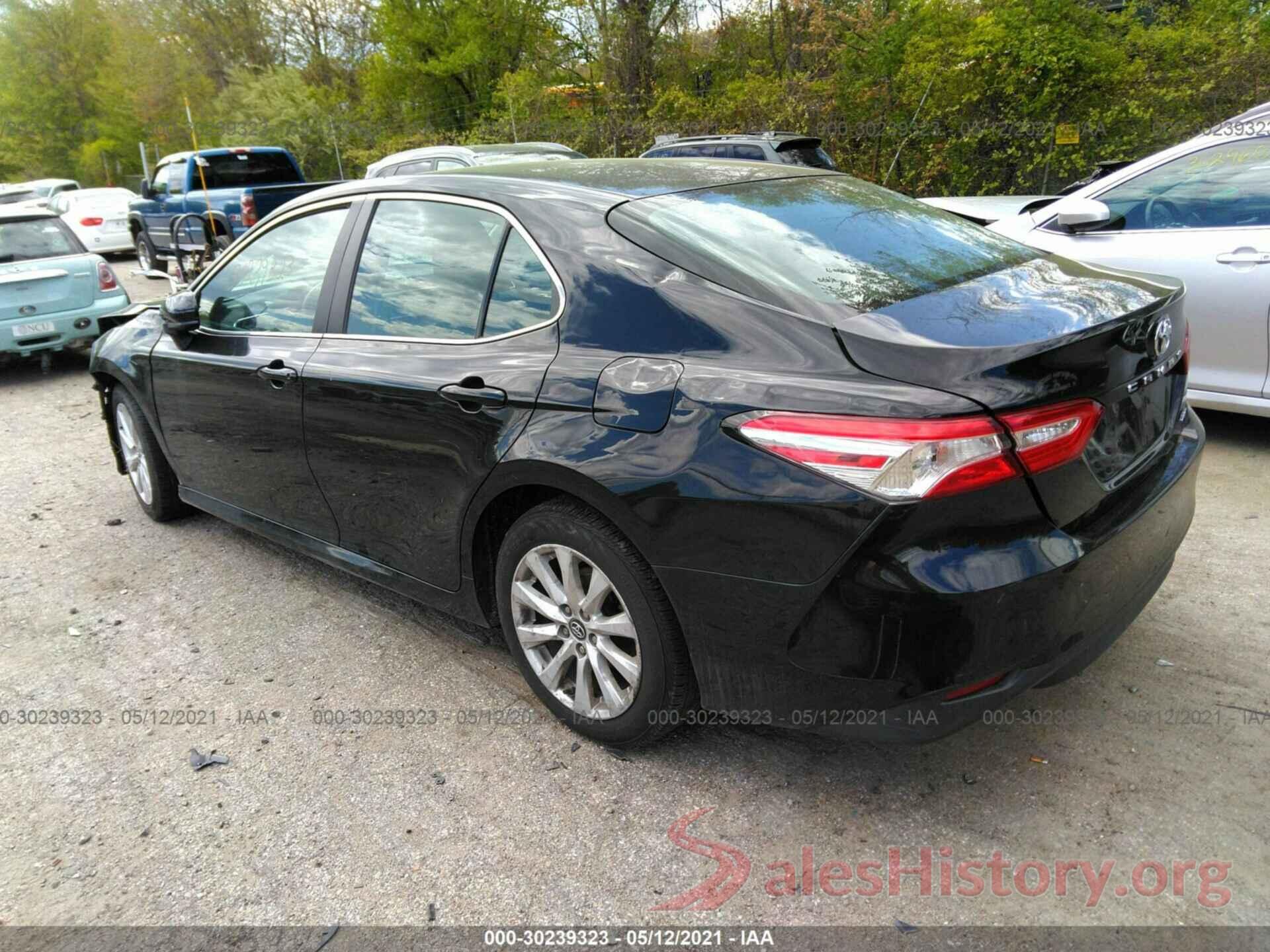 4T1B11HK3JU591786 2018 TOYOTA CAMRY