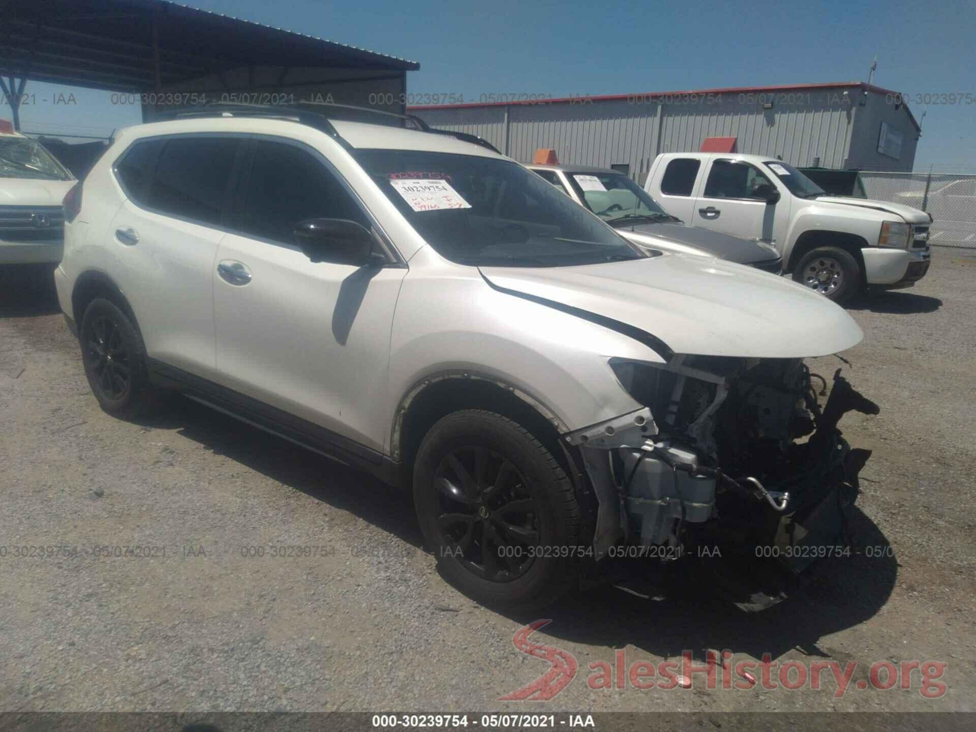 5N1AT2MT9JC743943 2018 NISSAN ROGUE