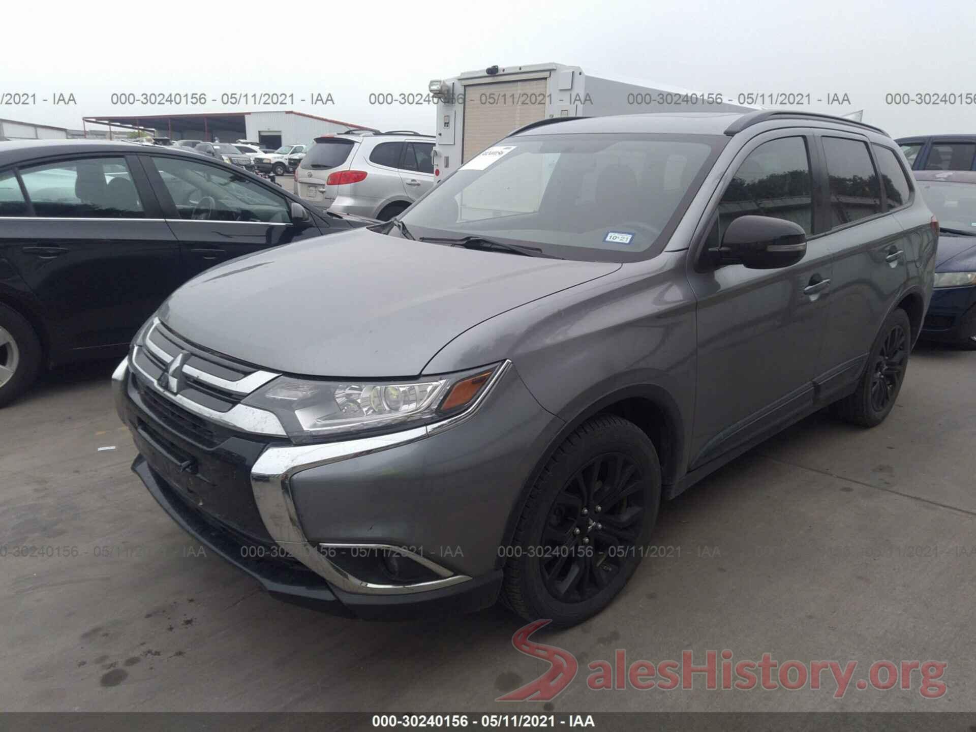 JA4AD3A32JZ050442 2018 MITSUBISHI OUTLANDER