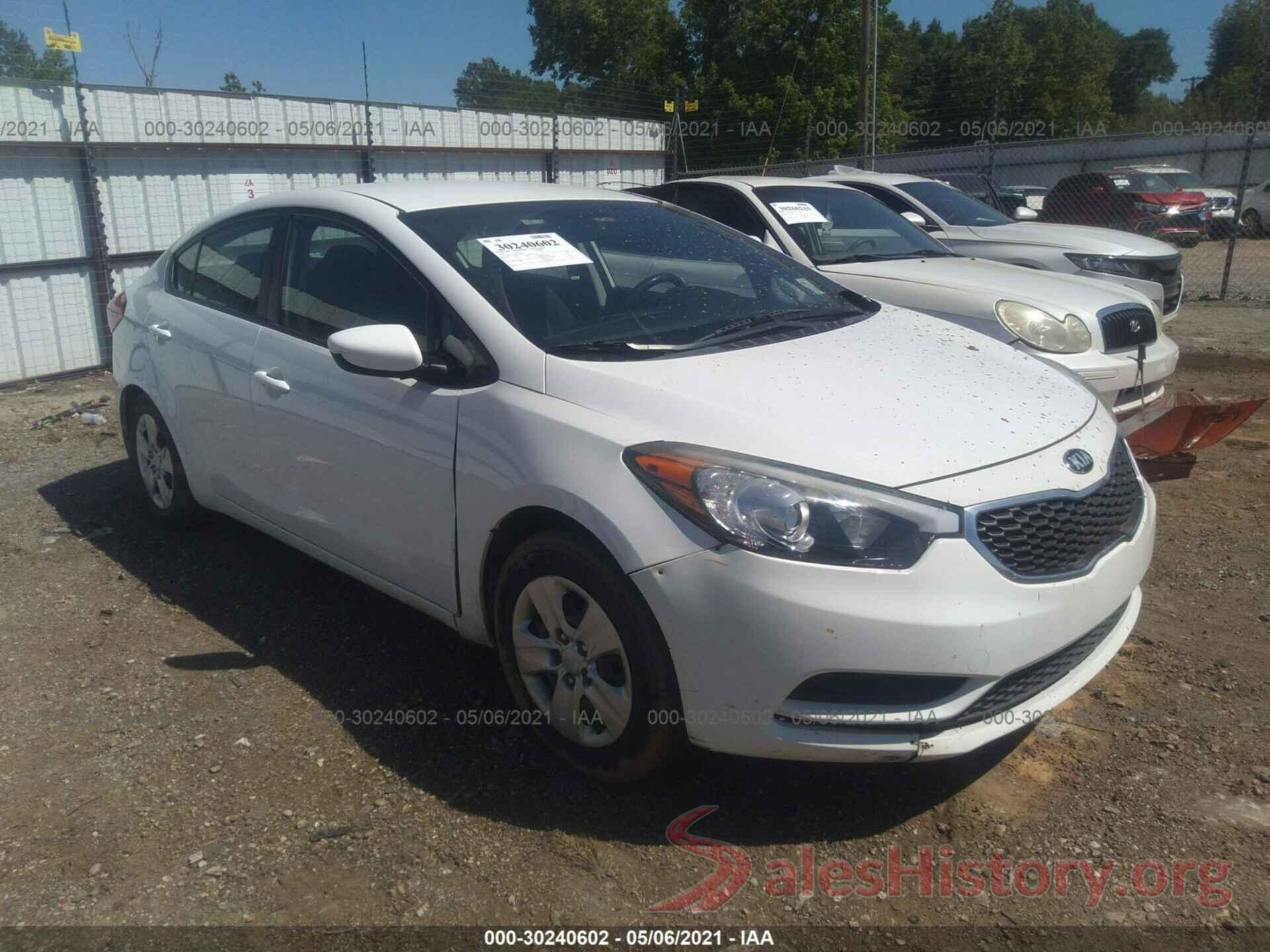 KNAFK4A68G5466283 2016 KIA FORTE