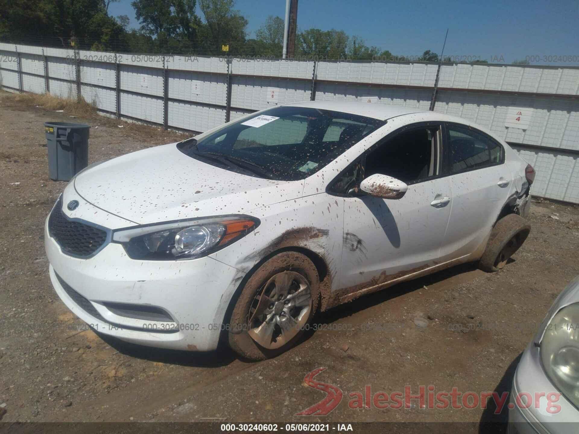 KNAFK4A68G5466283 2016 KIA FORTE