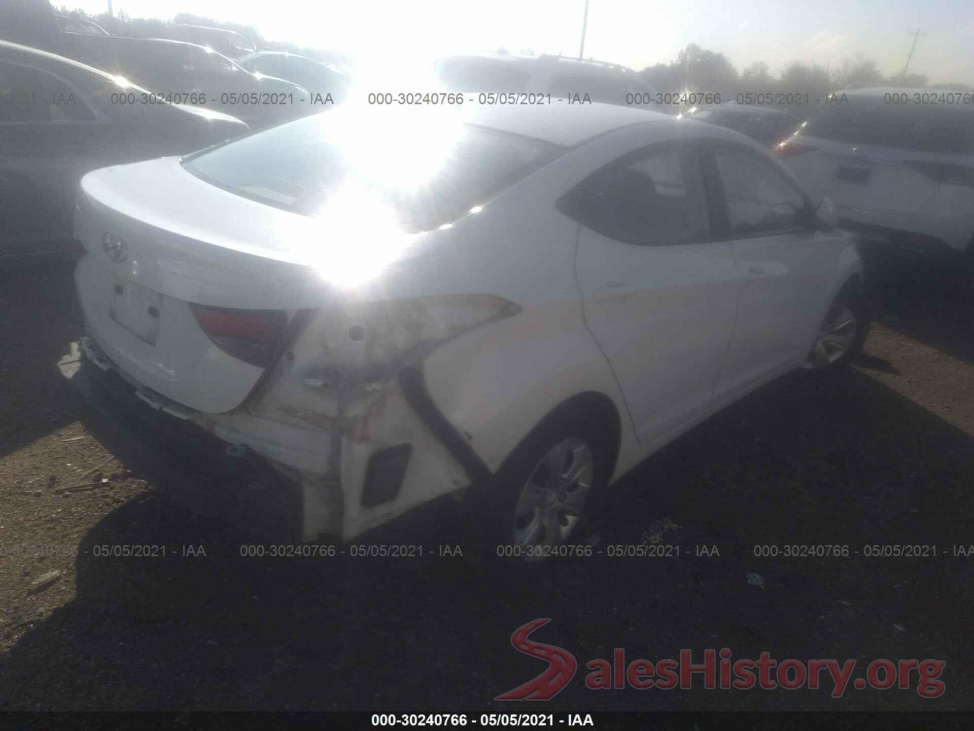 5NPDH4AE3GH688214 2016 HYUNDAI ELANTRA