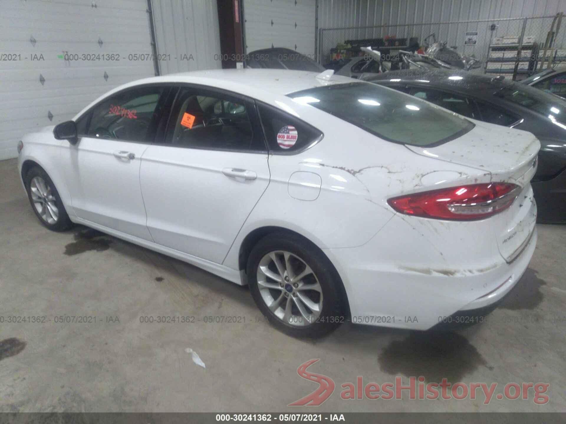 3FA6P0H74KR142240 2019 FORD FUSION