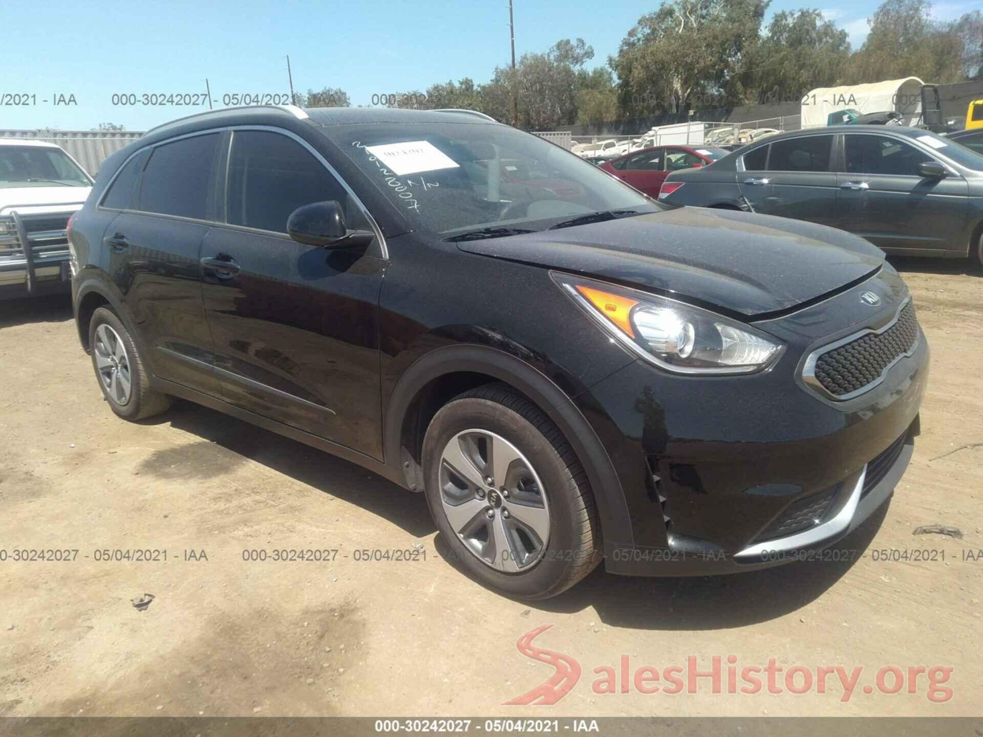 KNDCB3LCXK5240919 2019 KIA NIRO