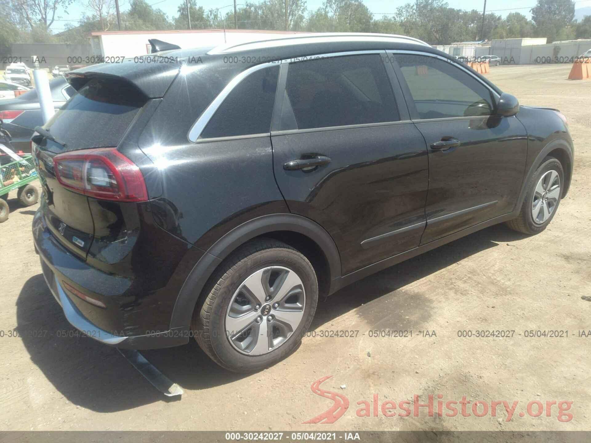 KNDCB3LCXK5240919 2019 KIA NIRO