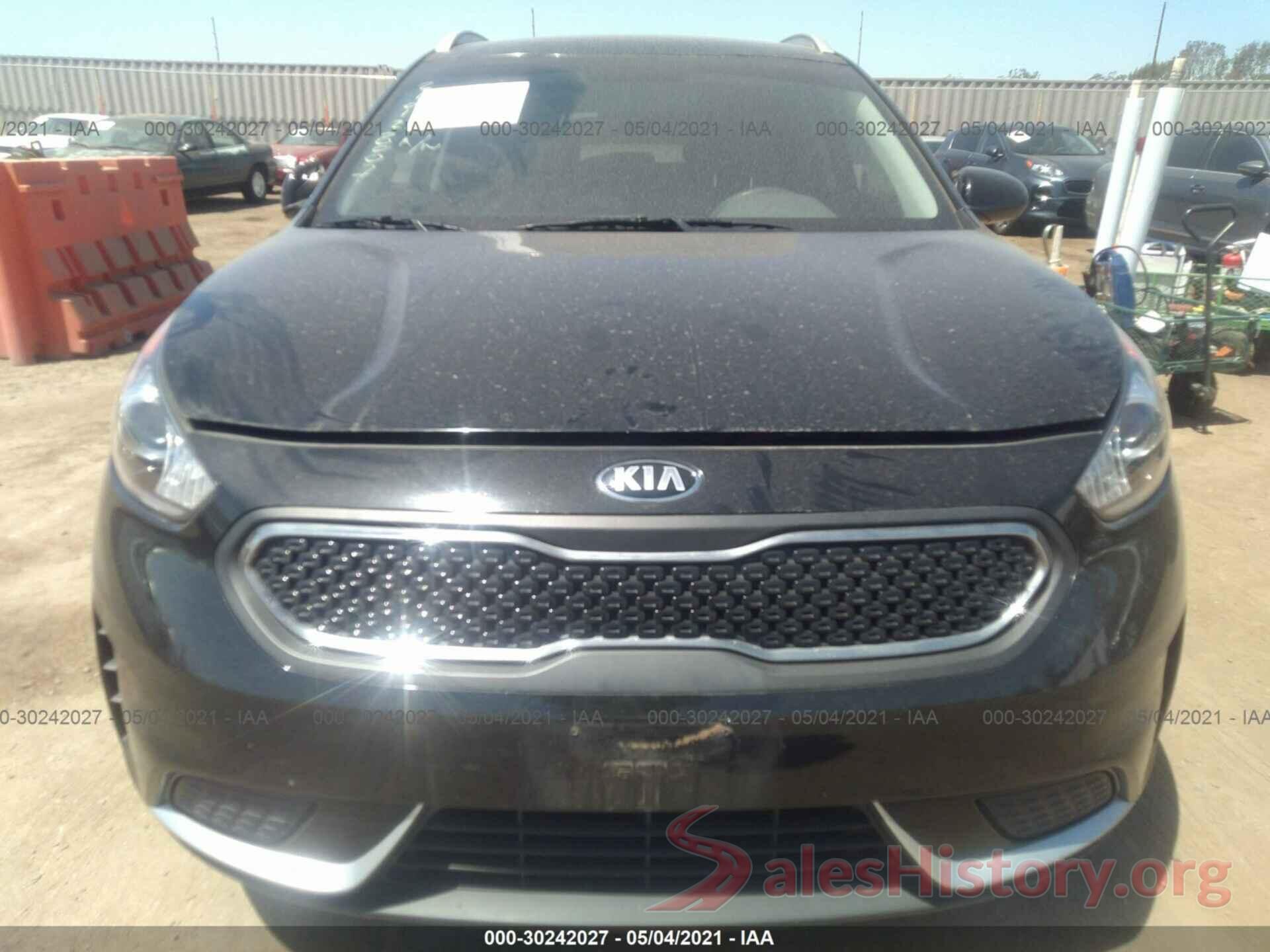 KNDCB3LCXK5240919 2019 KIA NIRO