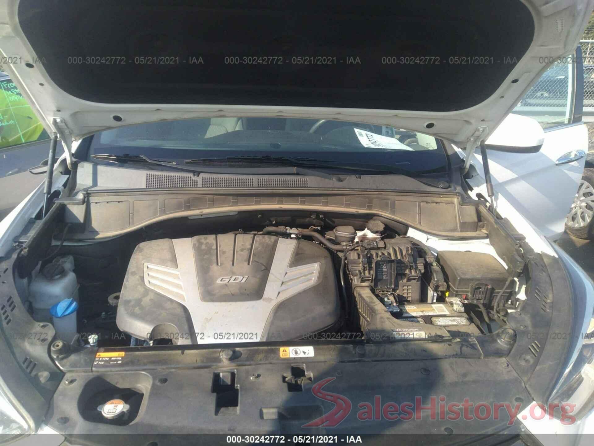 KM8SMDHF2HU207793 2017 HYUNDAI SANTA FE