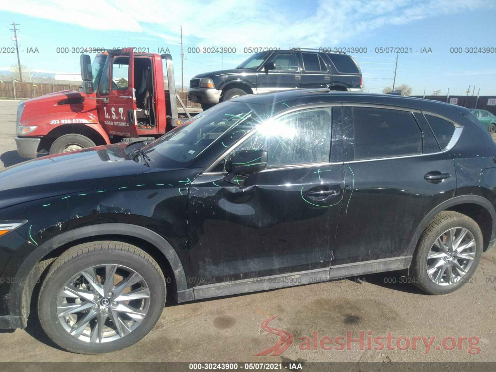 JM3KFBDM7M0323572 2021 MAZDA CX-5